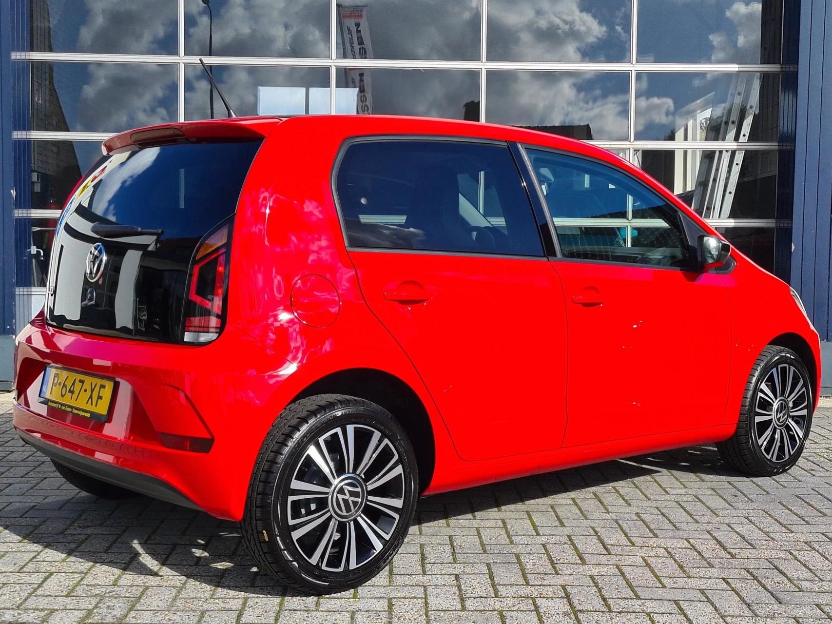 Hoofdafbeelding Volkswagen up!