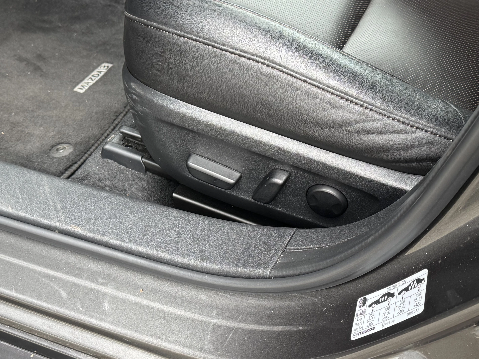 Hoofdafbeelding Mazda 3
