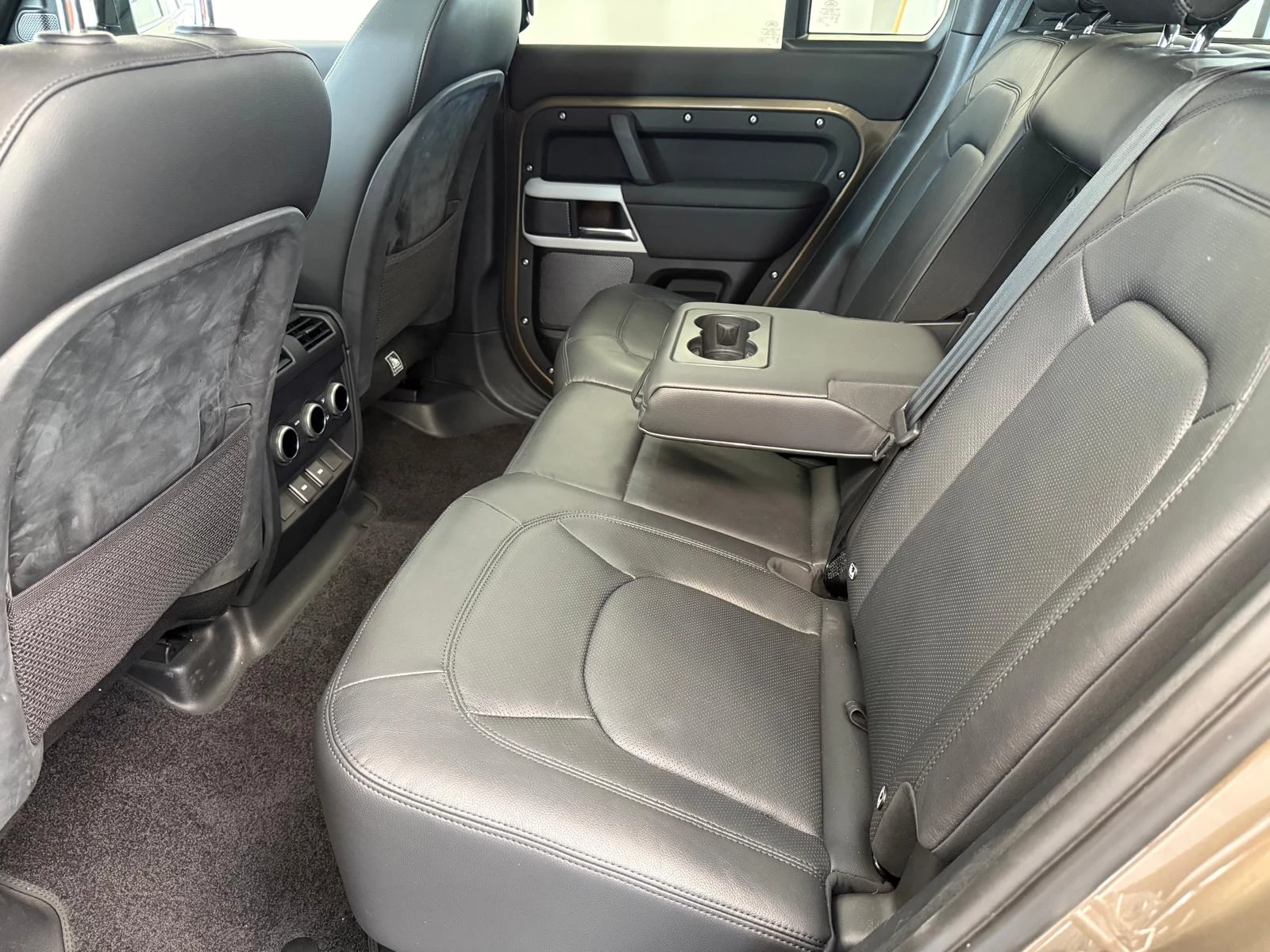 Hoofdafbeelding Land Rover Defender