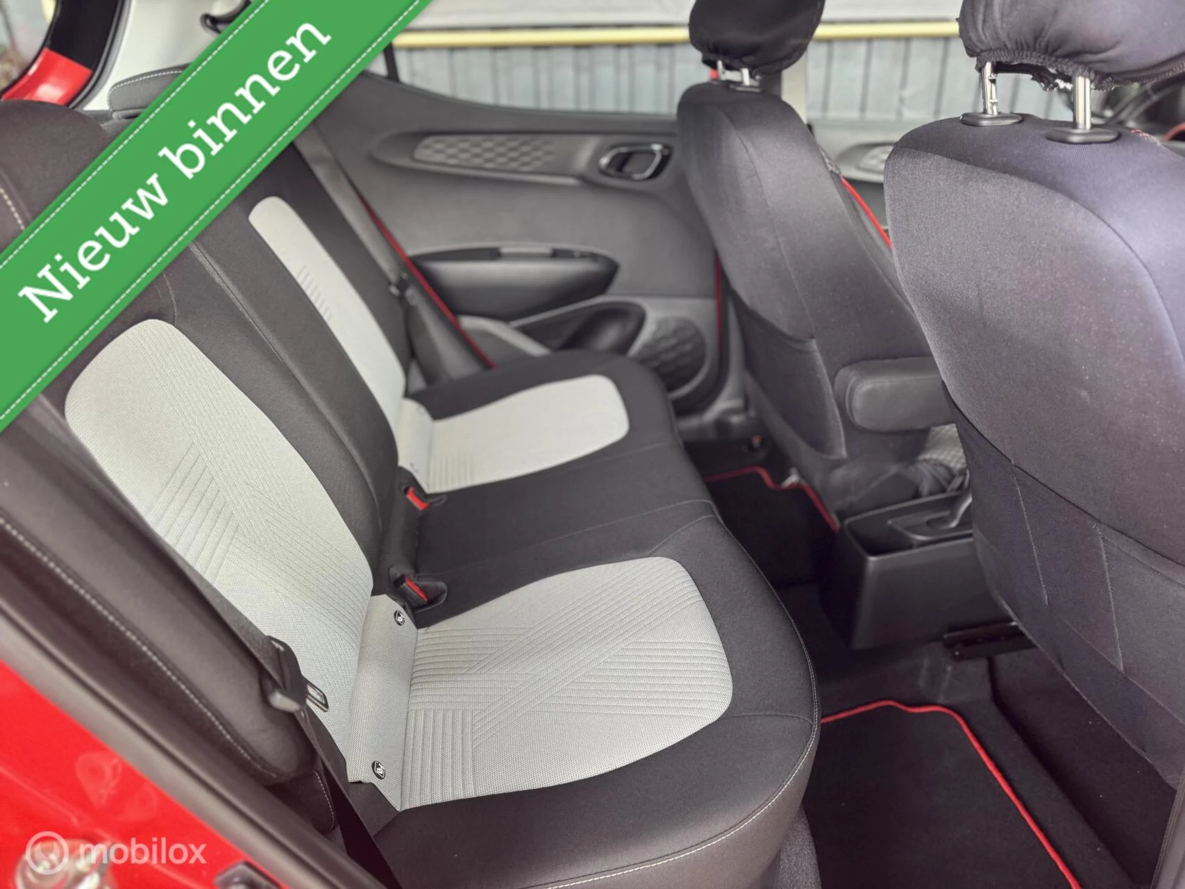 Hoofdafbeelding Hyundai i10