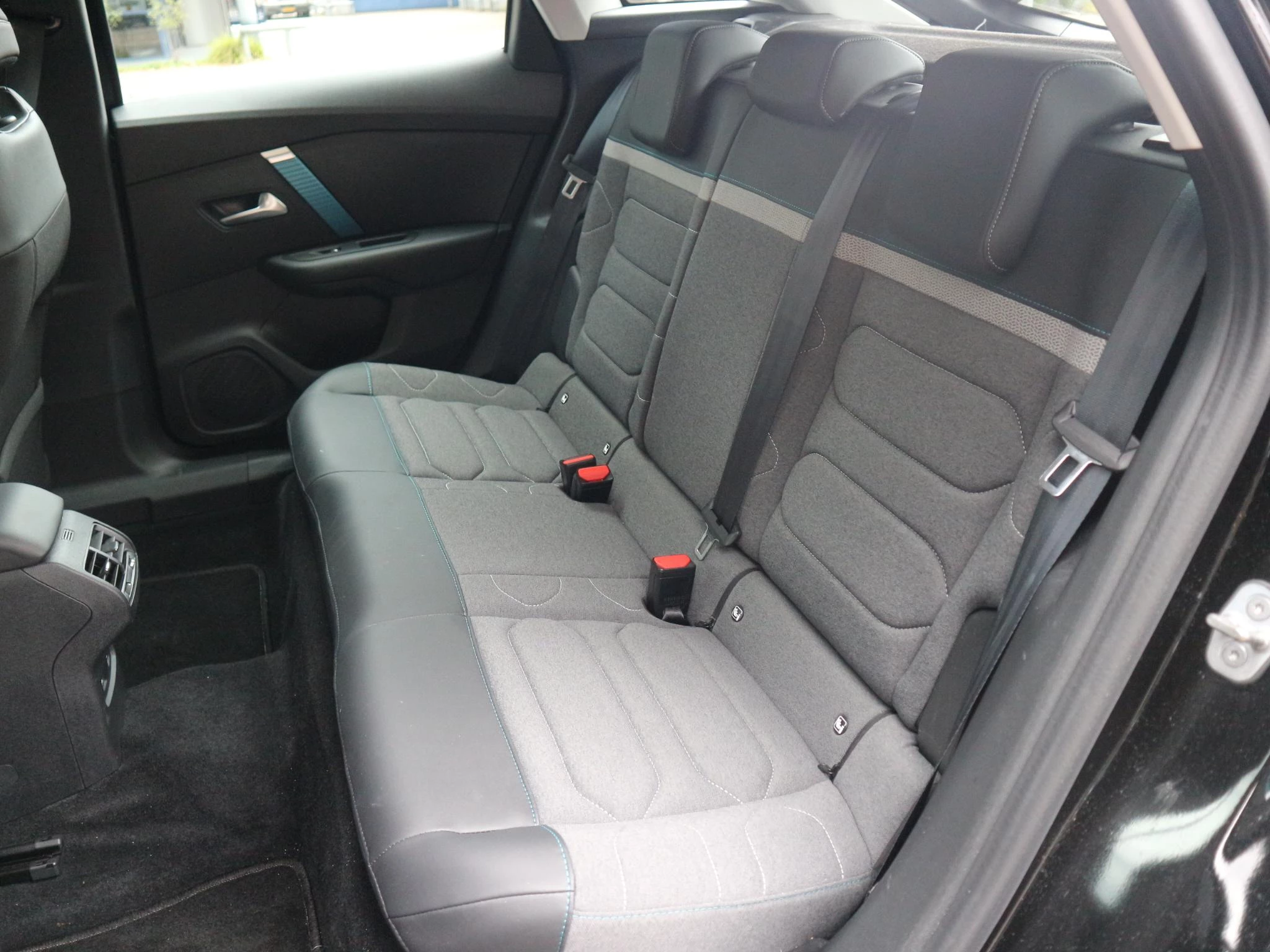 Hoofdafbeelding Citroën ë-C4