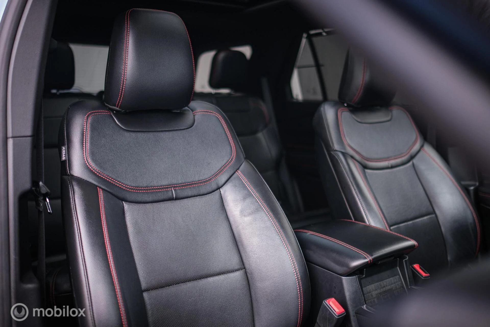 Hoofdafbeelding Ford Explorer