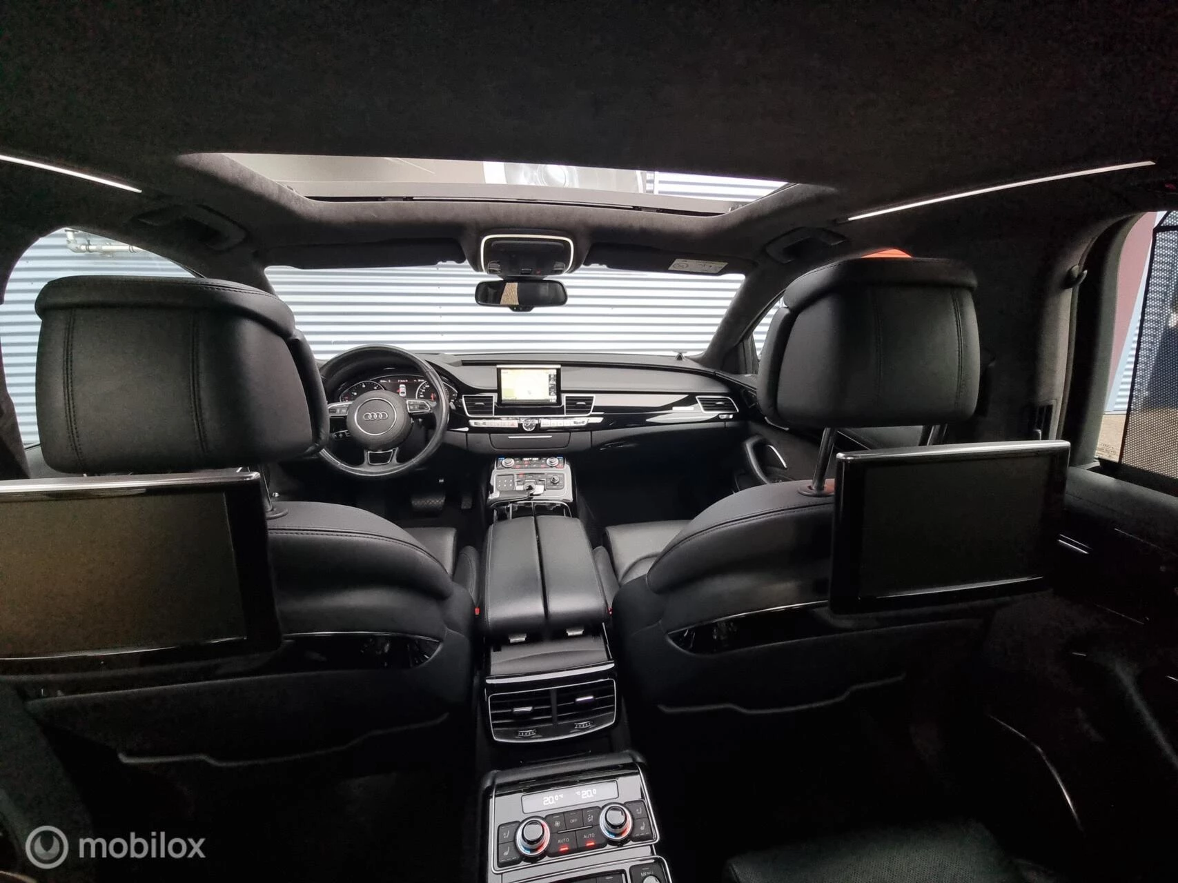 Hoofdafbeelding Audi A8
