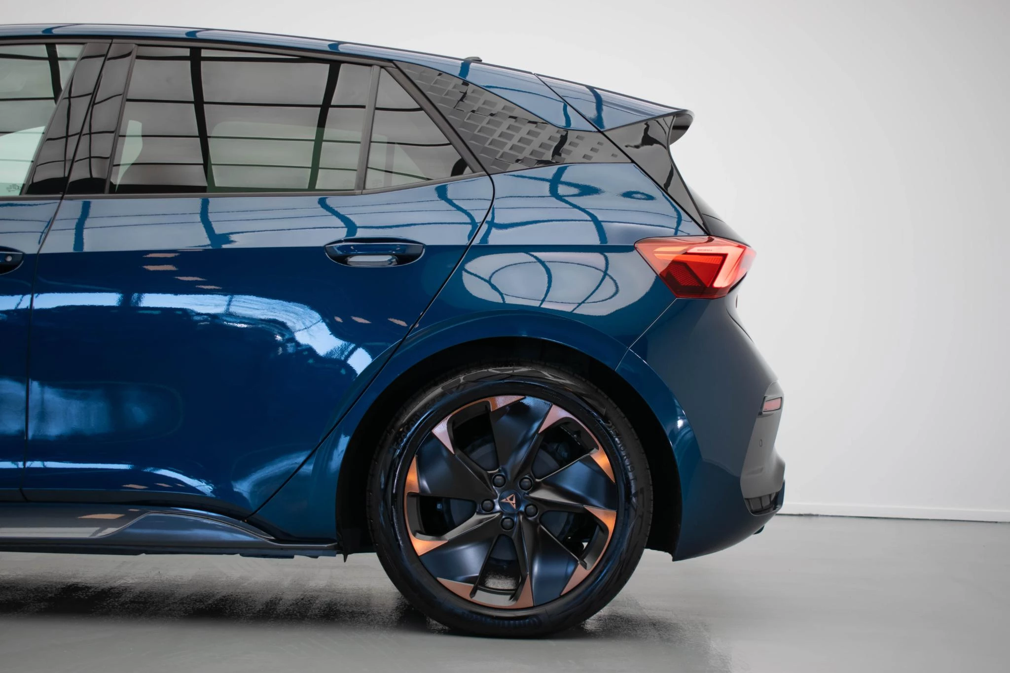 Hoofdafbeelding CUPRA Born