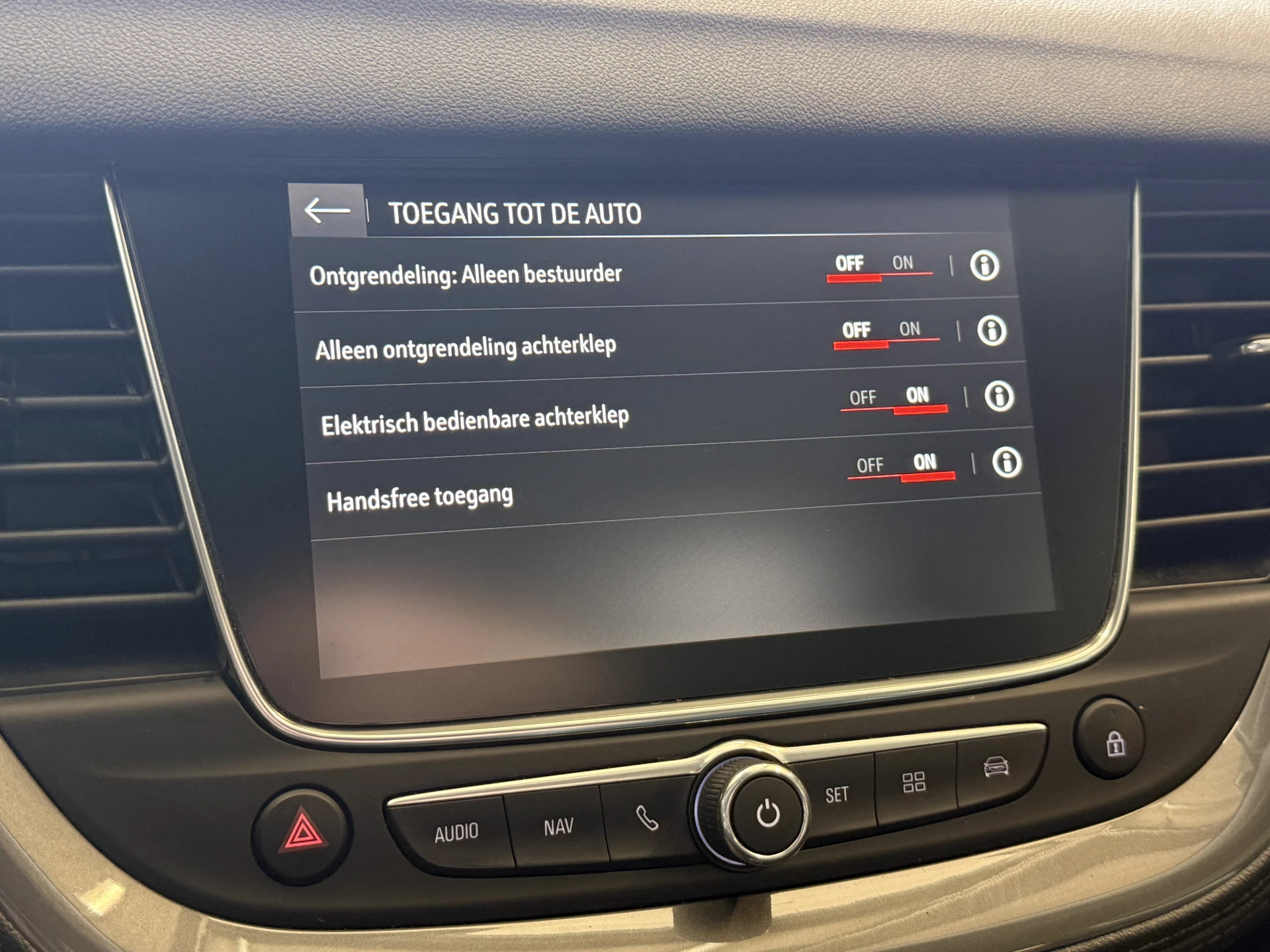 Hoofdafbeelding Opel Grandland X