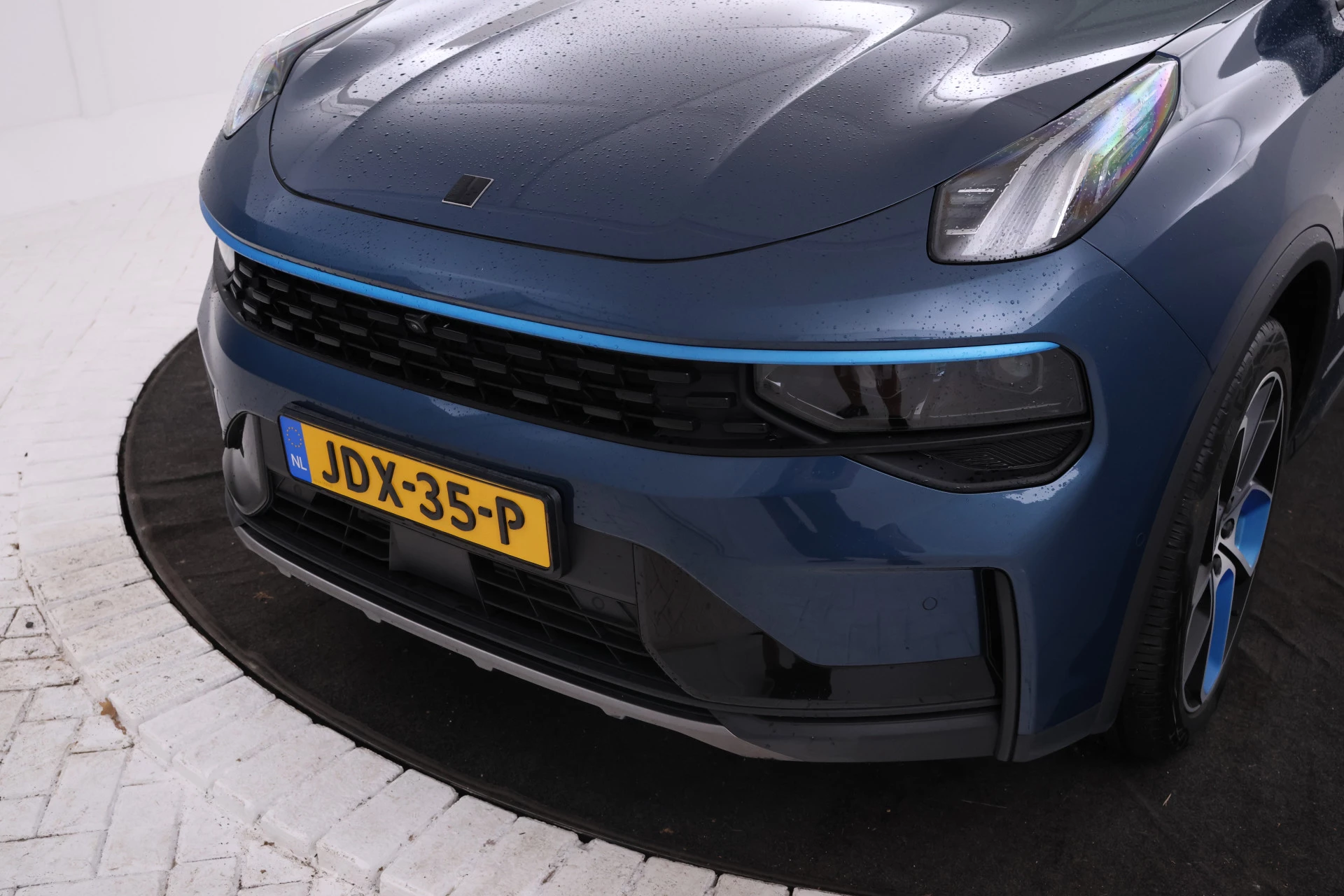 Hoofdafbeelding Lynk & Co 01