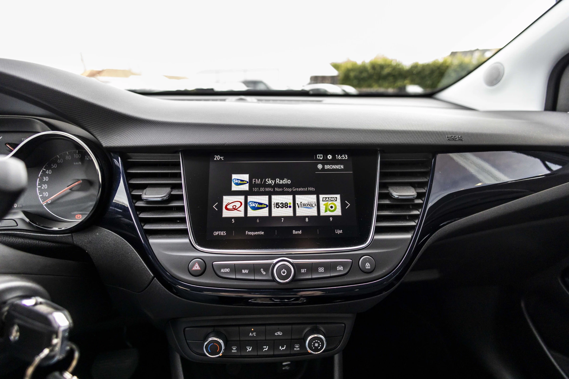 Hoofdafbeelding Opel Crossland X