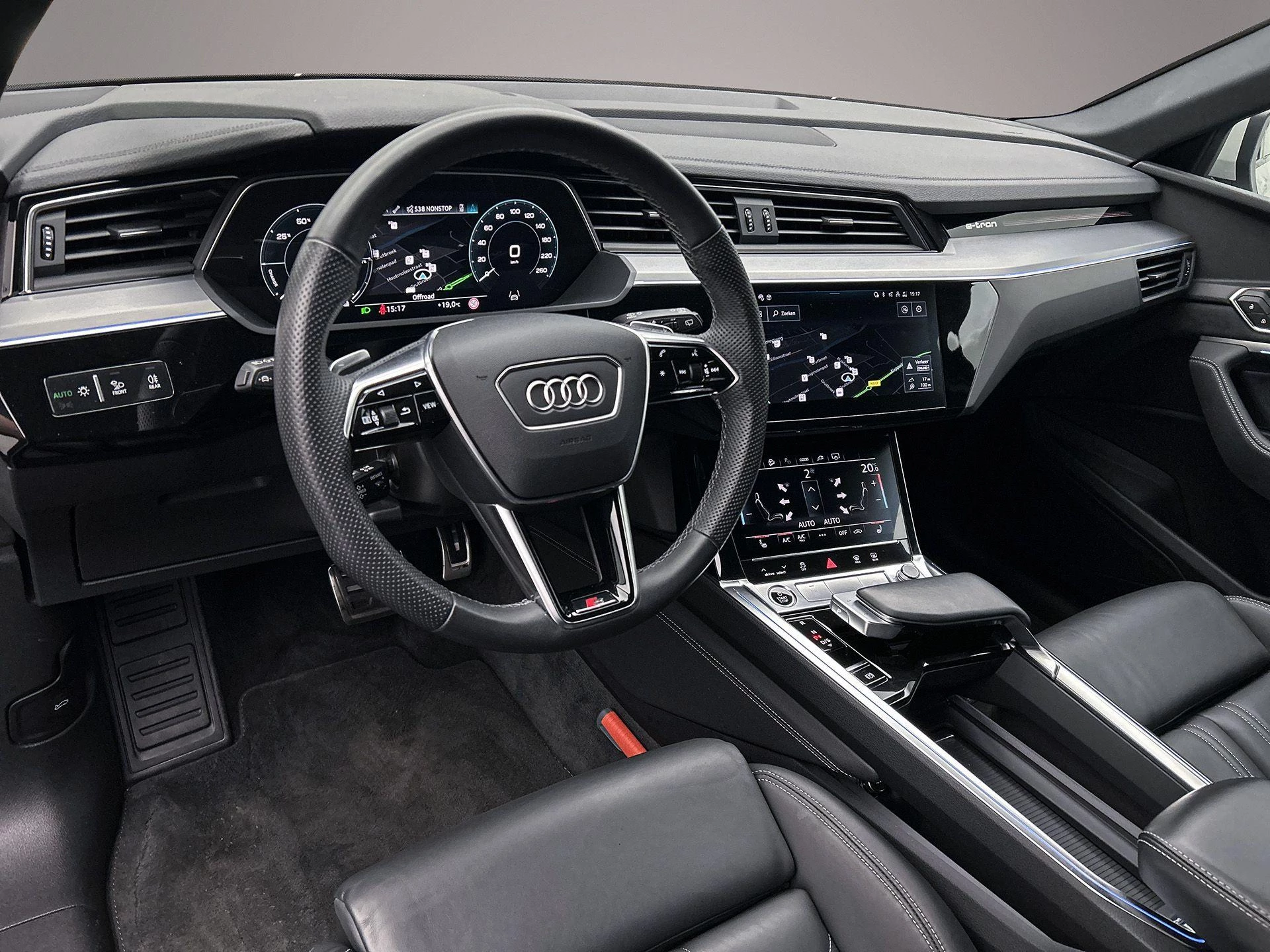 Hoofdafbeelding Audi Q8 e-tron
