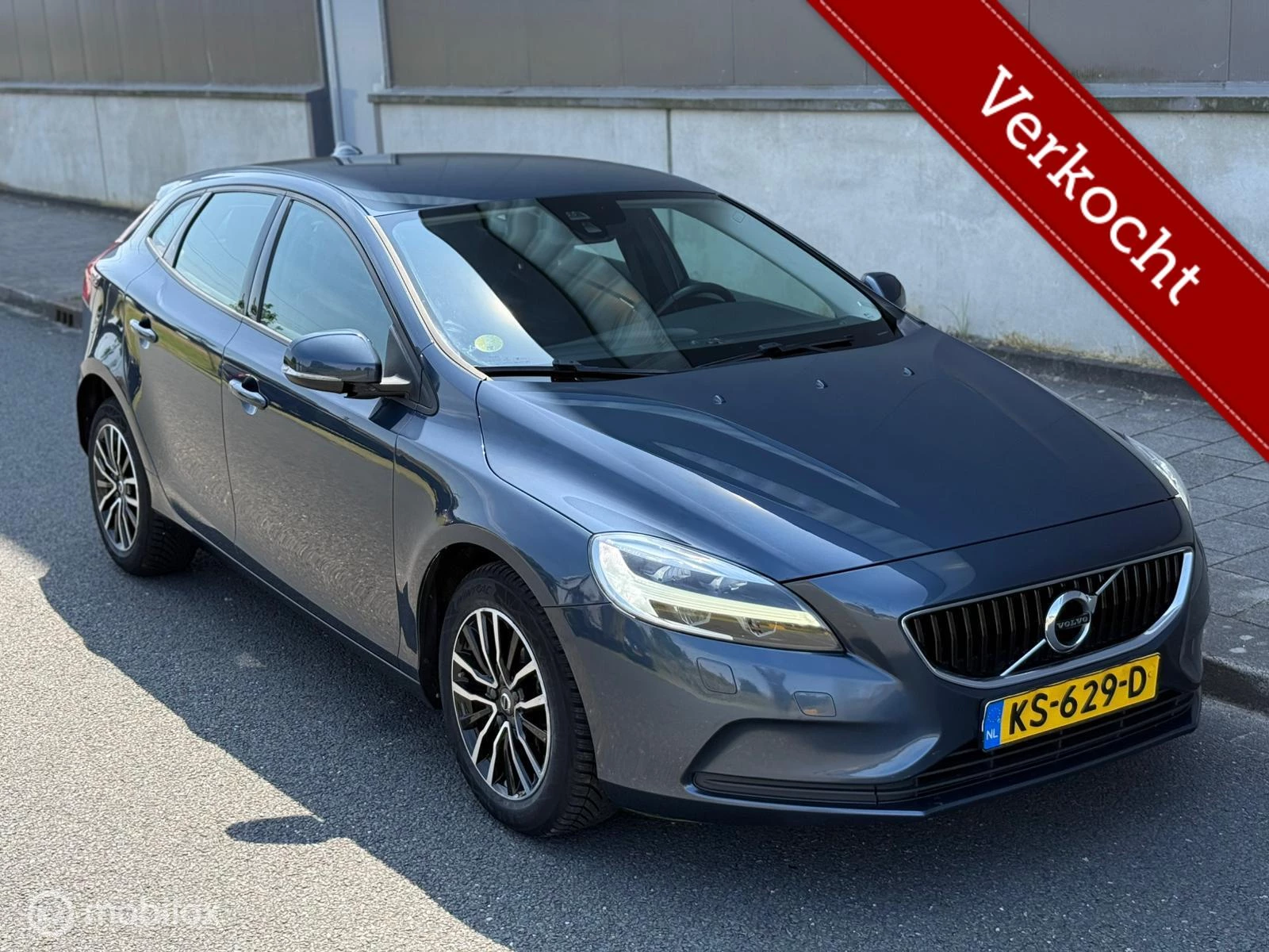 Hoofdafbeelding Volvo V40