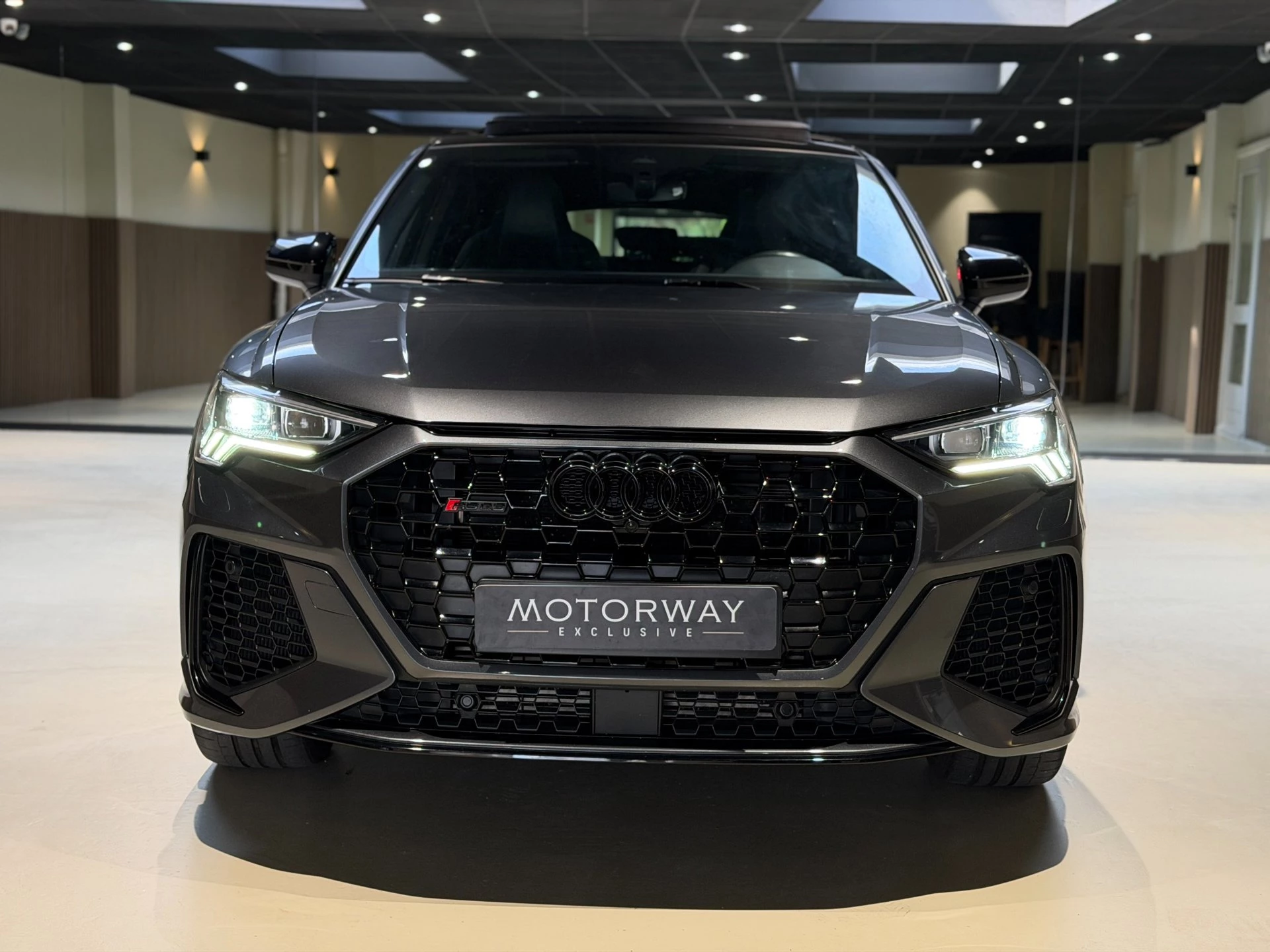 Hoofdafbeelding Audi RSQ3