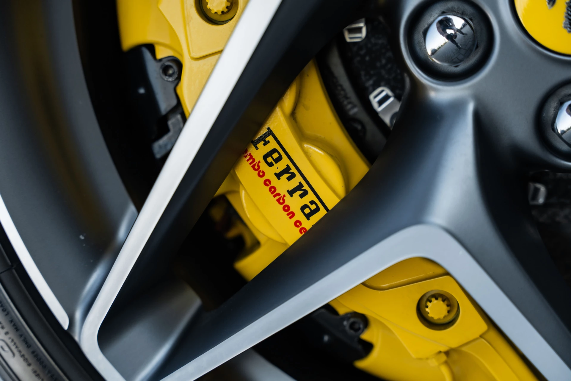 Hoofdafbeelding Ferrari F8 Tributo