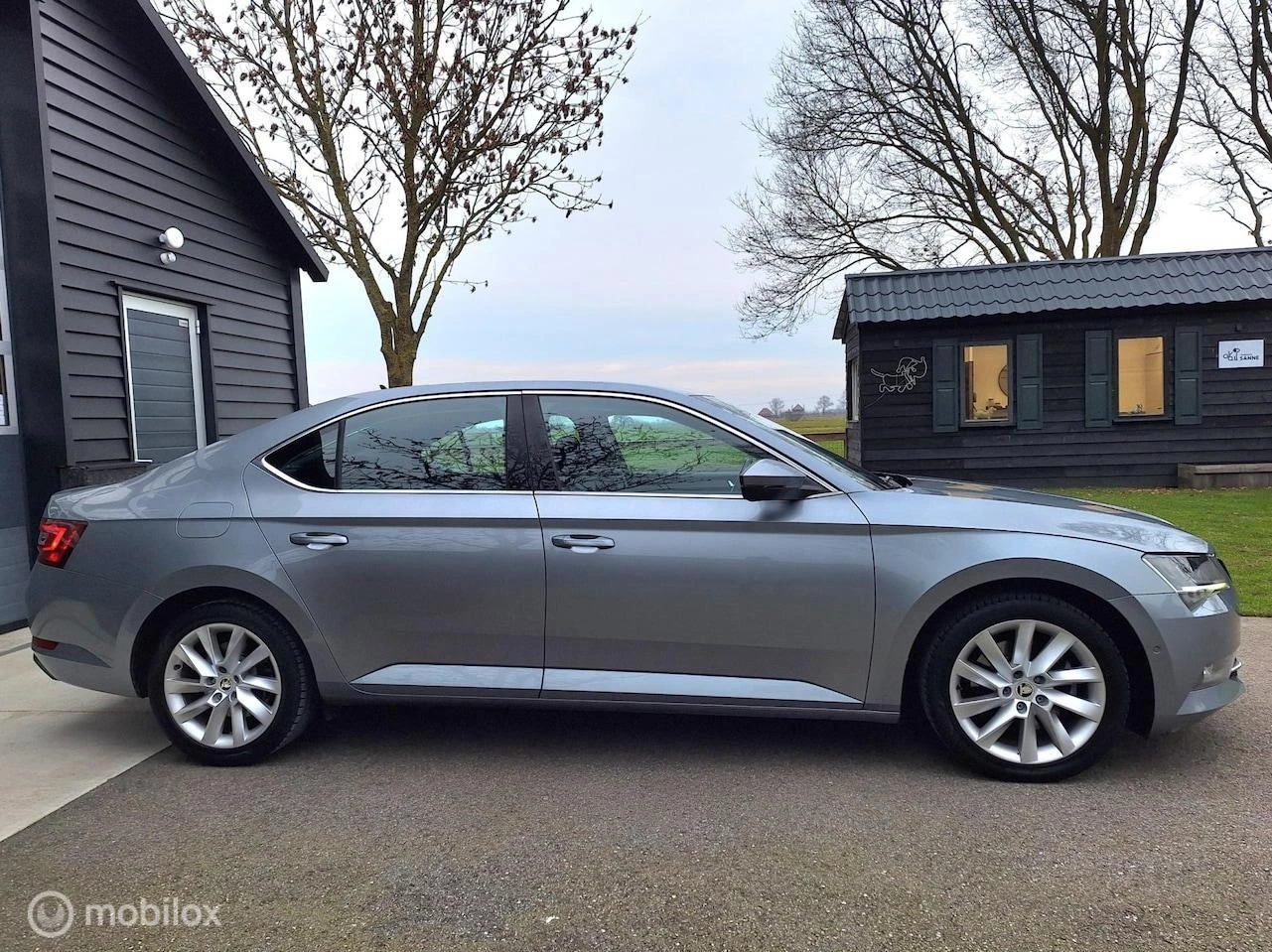 Hoofdafbeelding Škoda Superb