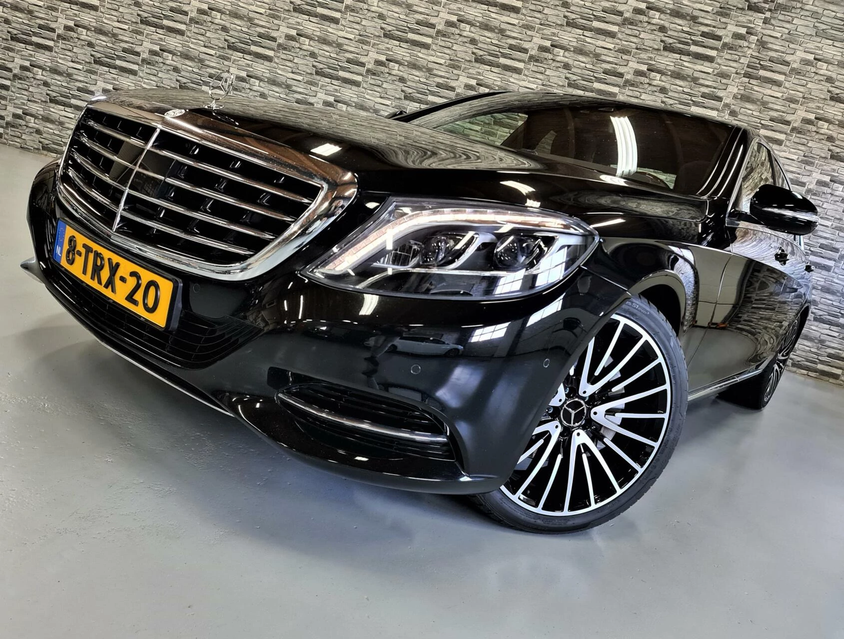Hoofdafbeelding Mercedes-Benz S-Klasse