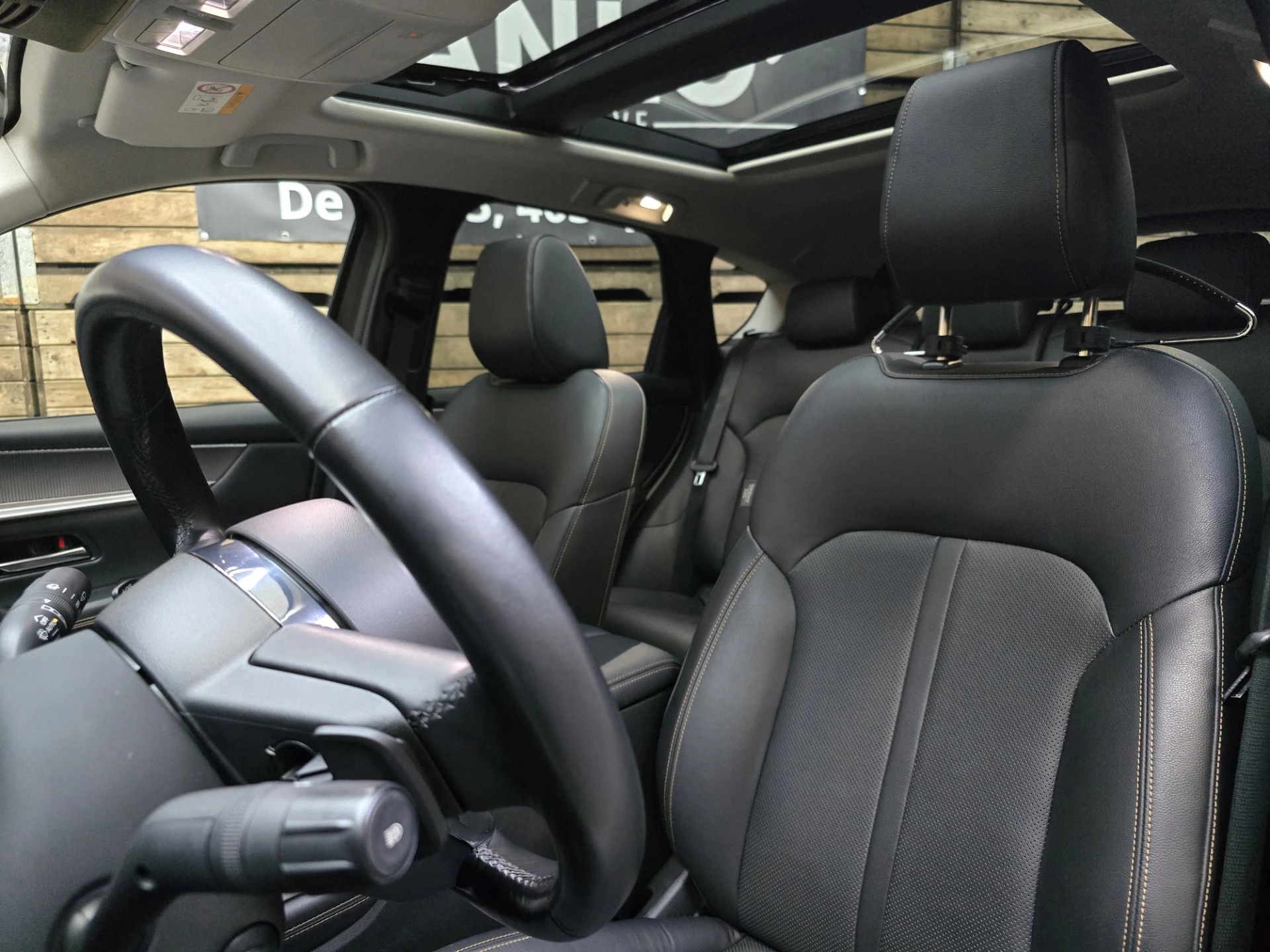 Hoofdafbeelding Mazda CX-60