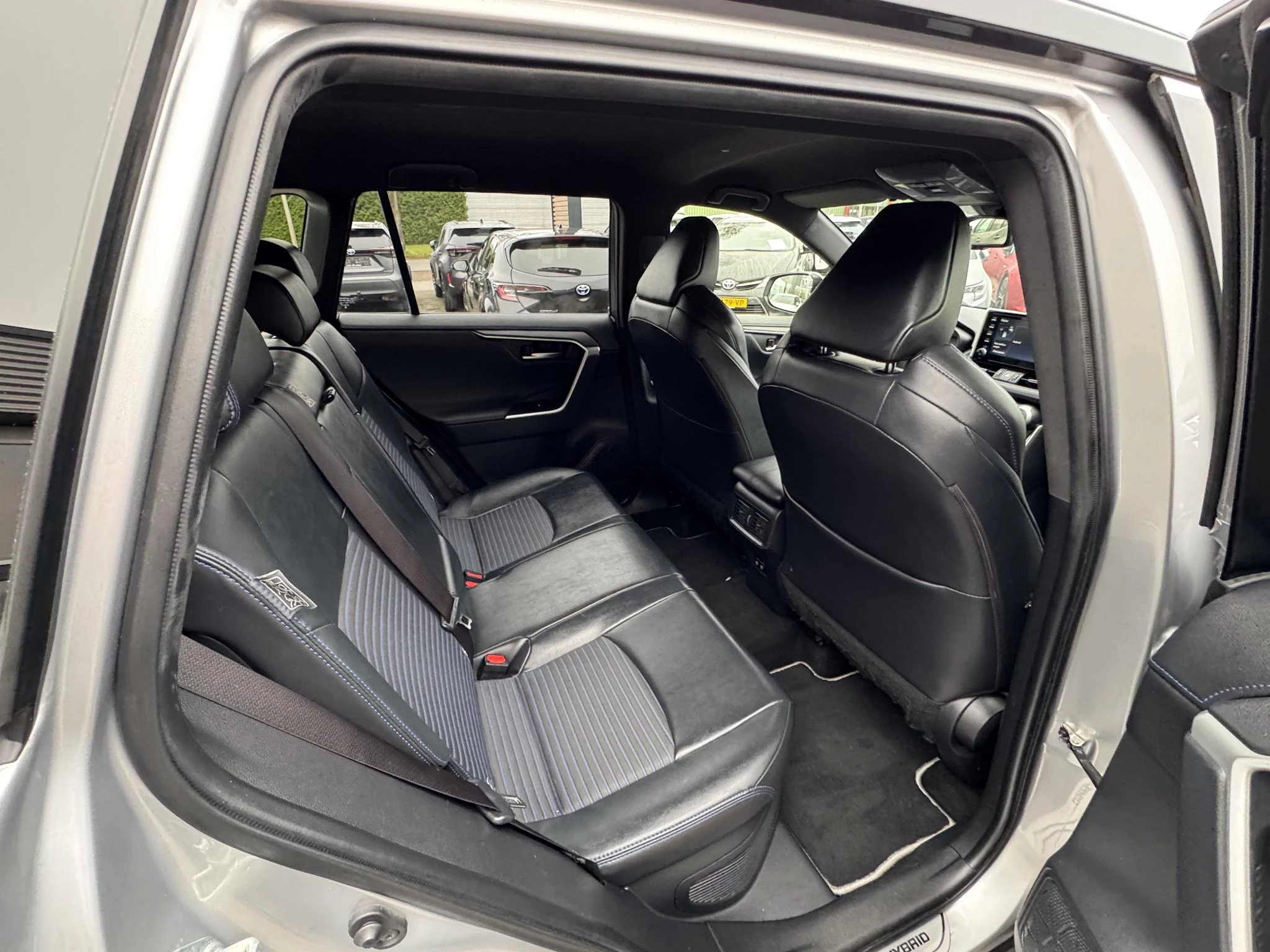 Hoofdafbeelding Toyota RAV4