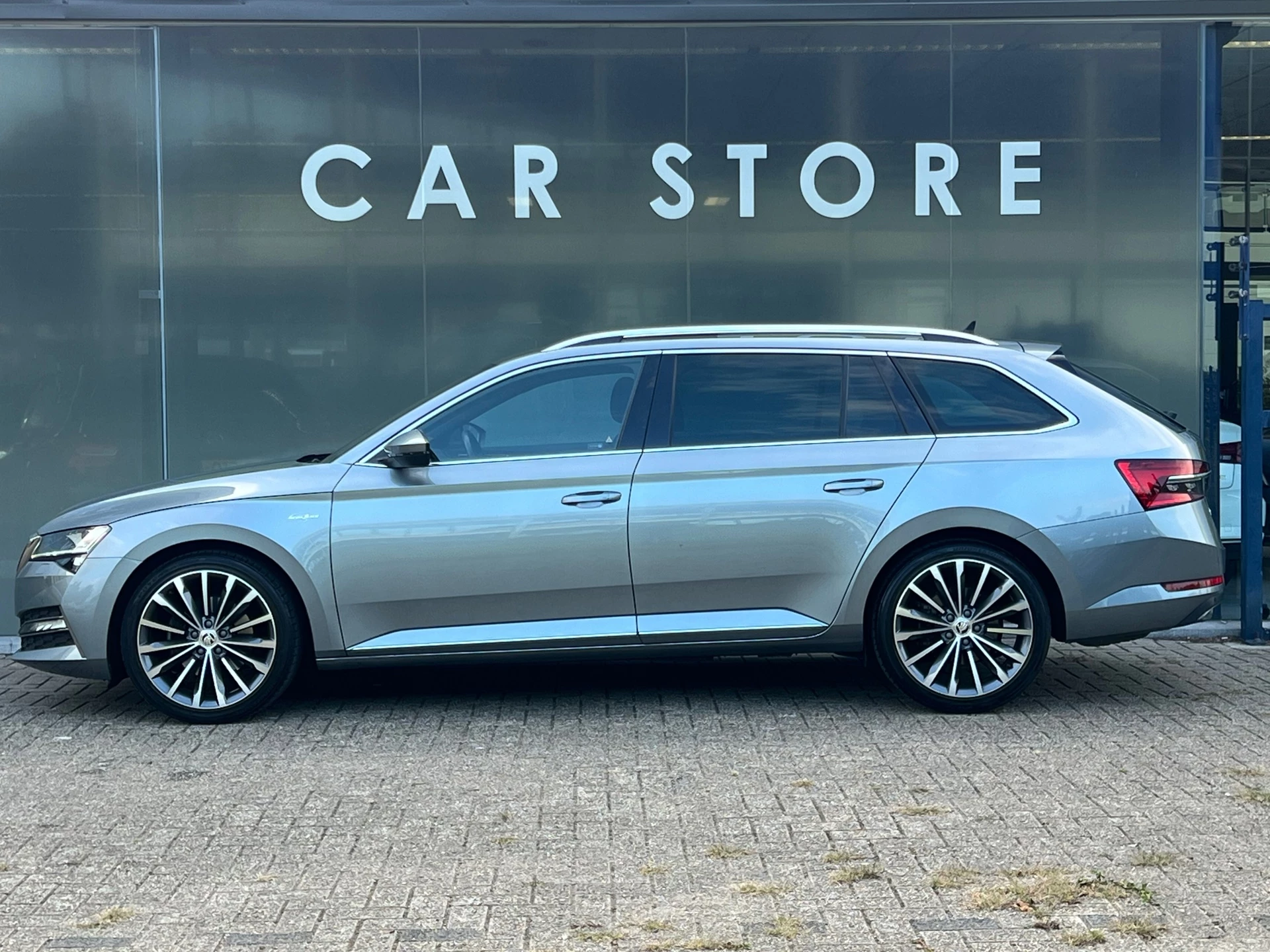Hoofdafbeelding Škoda Superb