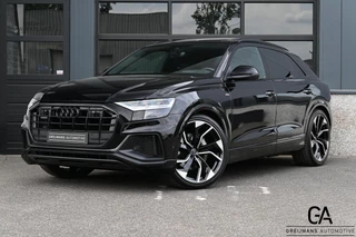 Hoofdafbeelding Audi Q8 Audi Q8 55 TFSI Quattro|S-Line|Panoramadak|Trekhaak|