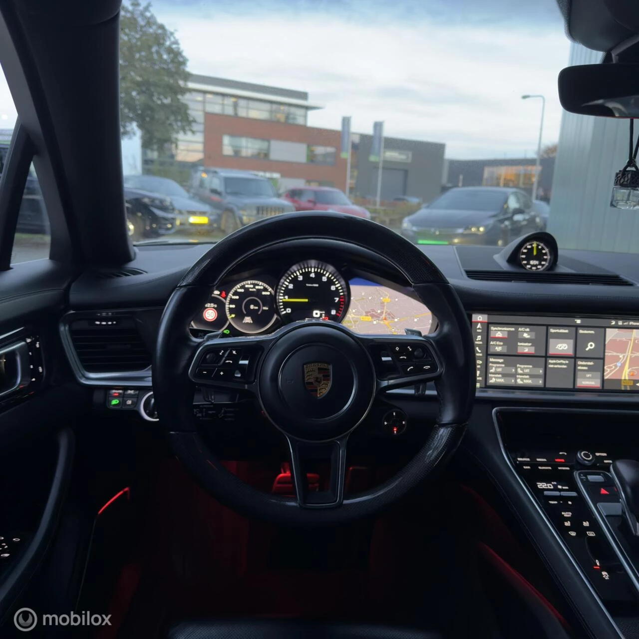 Hoofdafbeelding Porsche Panamera