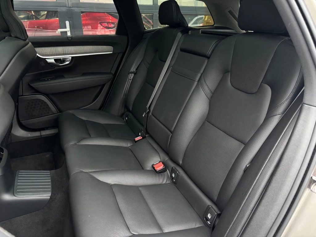 Hoofdafbeelding Volvo V90