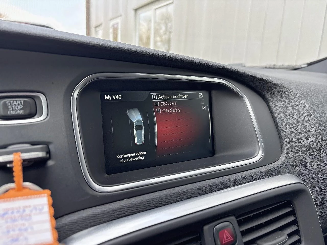 Hoofdafbeelding Volvo V40