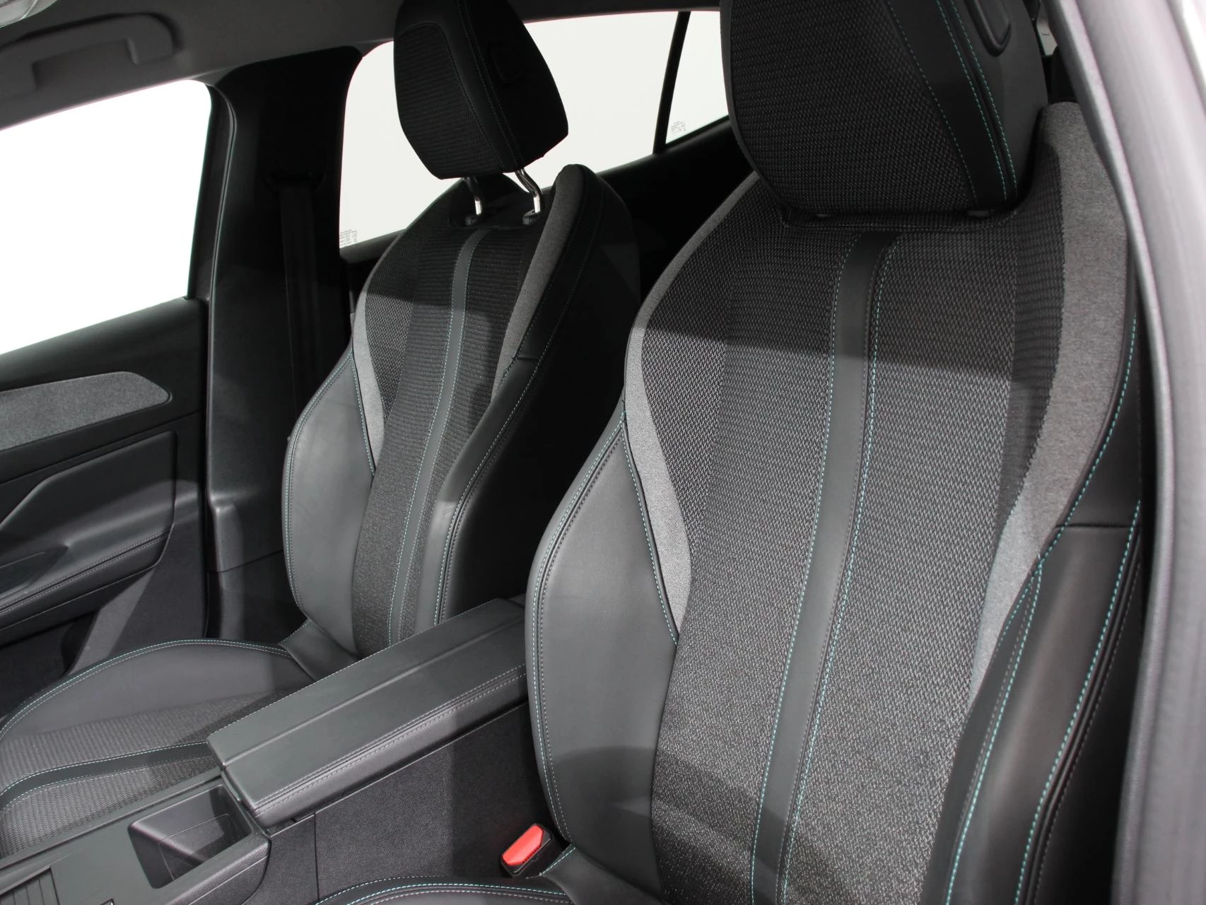 Hoofdafbeelding Peugeot 408