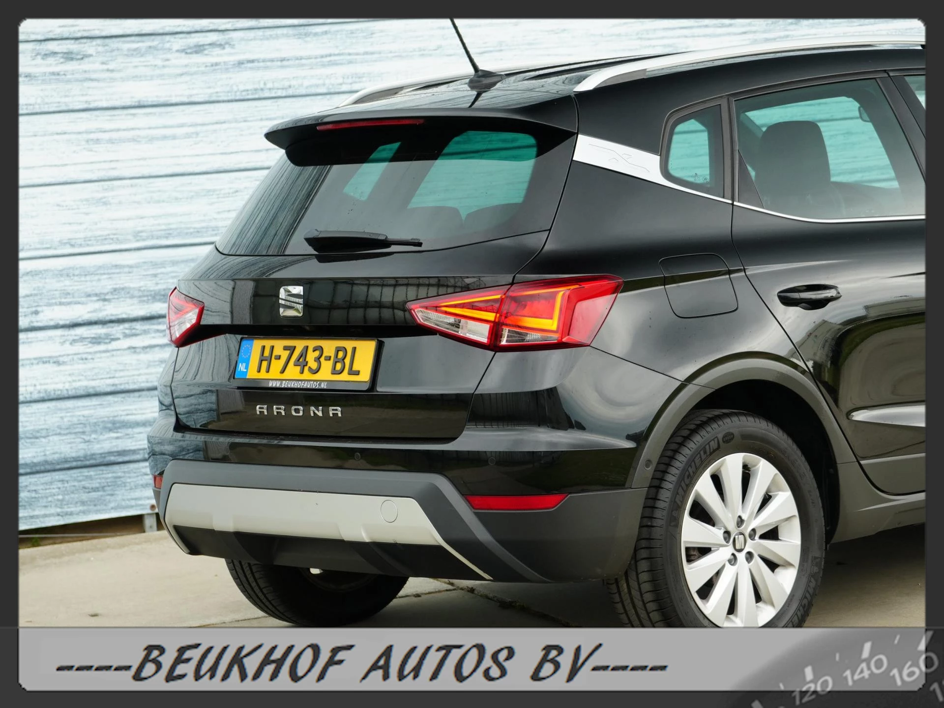 Hoofdafbeelding SEAT Arona