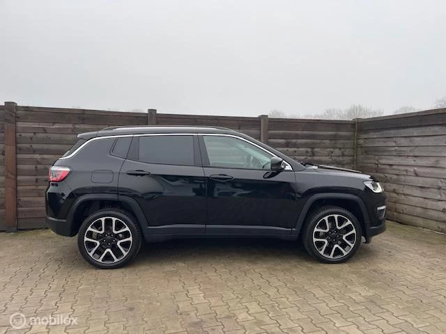 Hoofdafbeelding Jeep Compass