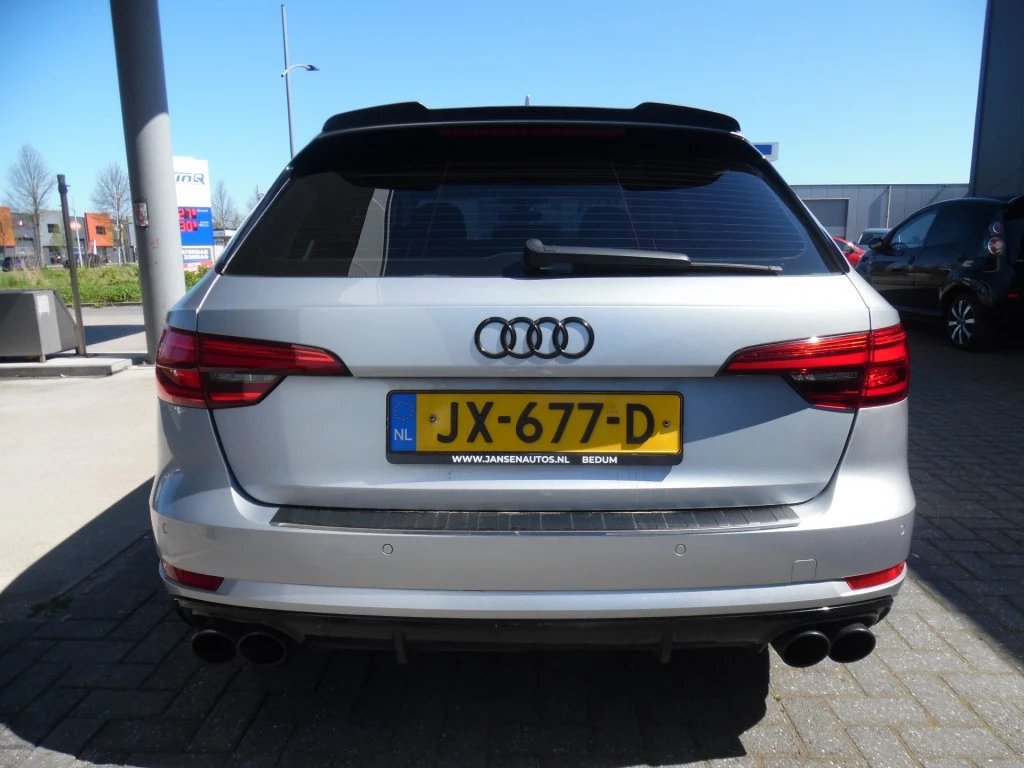 Hoofdafbeelding Audi A4