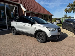 Hoofdafbeelding Opel Crossland X Opel Crossland X 1.2 TURBO AUTOMAAT! 120 JAAR EDITION 110 PK HOGE INSTAP & HOGE ZIT! SLECHTS 19.062 KM!