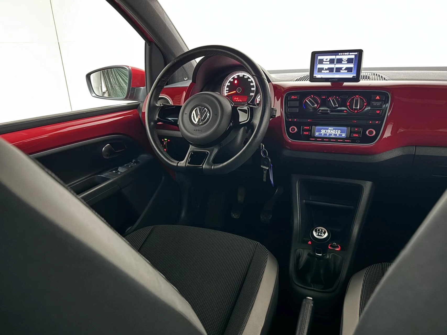 Hoofdafbeelding Volkswagen up!