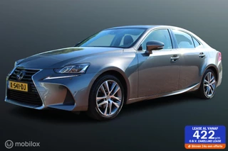 Hoofdafbeelding Lexus IS Lexus IS 300h Hybrid Business Line Pro, Navi, Stoelverwarming,Full Led, Pdc voor + achter + camera, 4 nieuwe banden