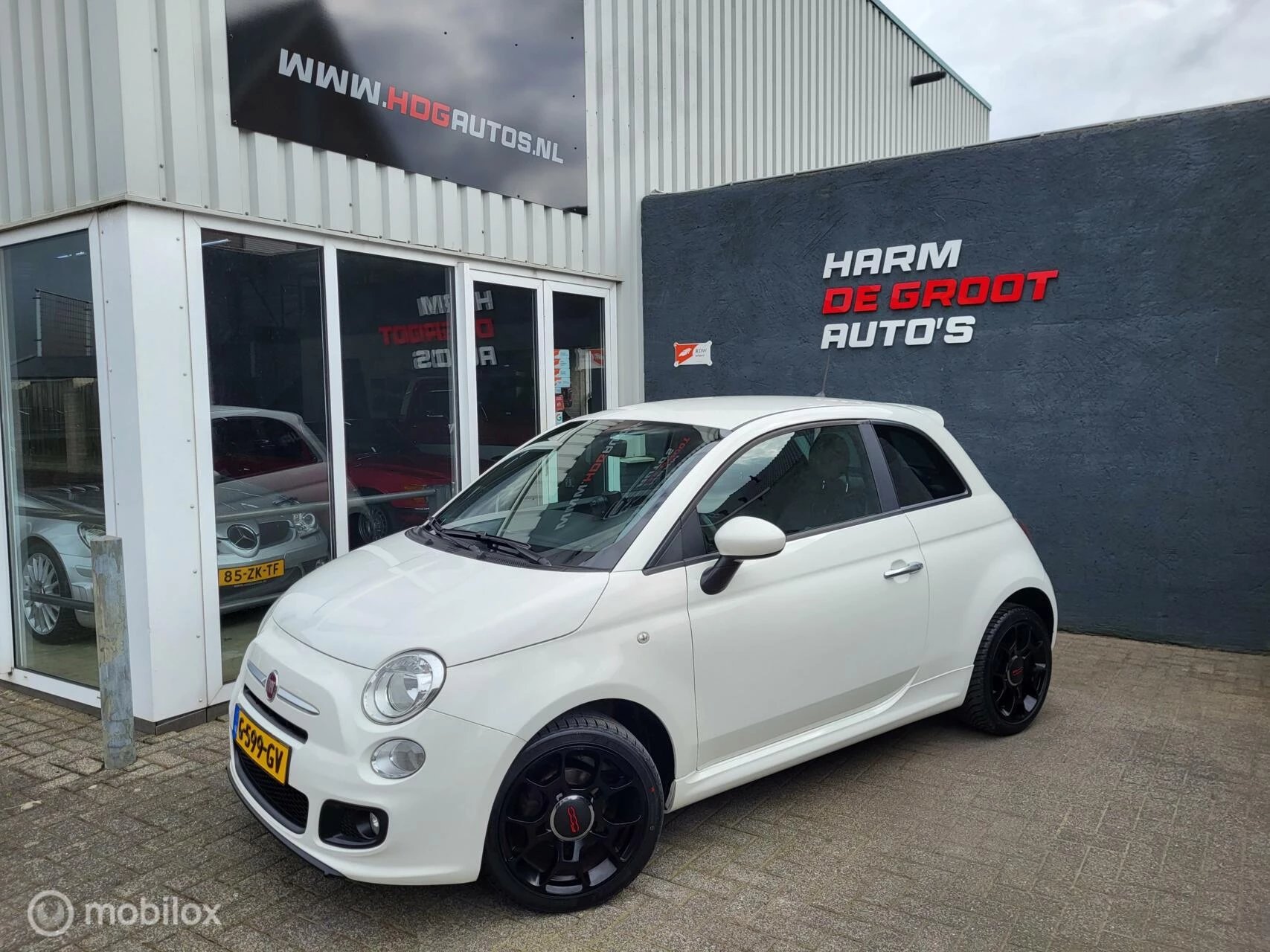 Hoofdafbeelding Fiat 500