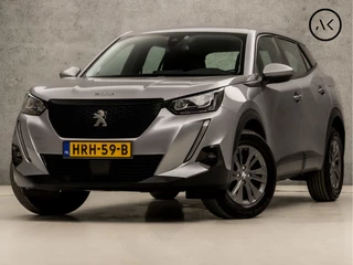 Hoofdafbeelding Peugeot 2008 Peugeot 2008 1.2 PureTech Sport Automaat (APPLE CARPLAY, GROOT NAVI, 360 CAMERA, LM VELGEN, SPORTSTOELEN, CRUISE, LANE ASSIST, NIEUWE APK, NIEUWSTAAT)