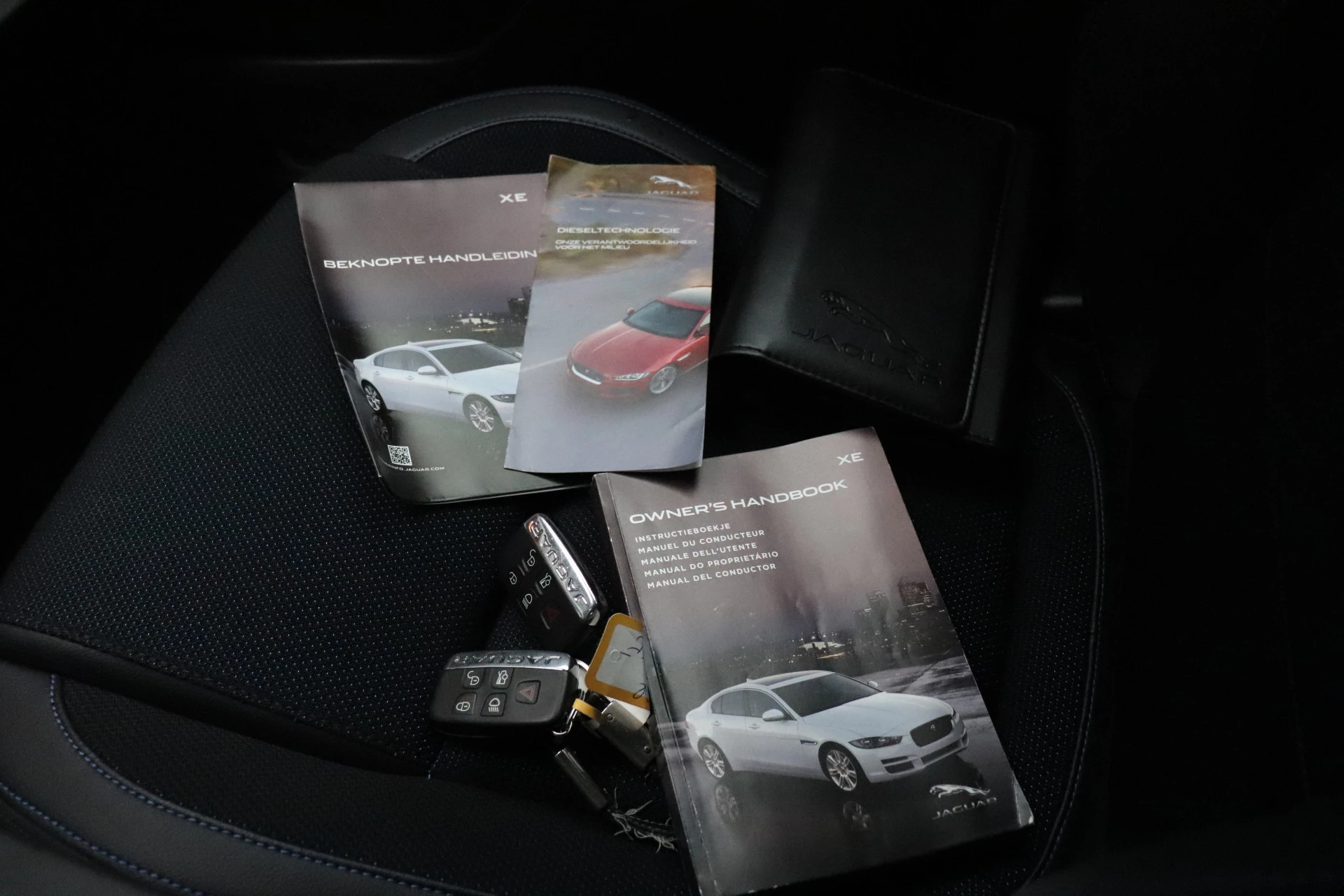 Hoofdafbeelding Jaguar XE