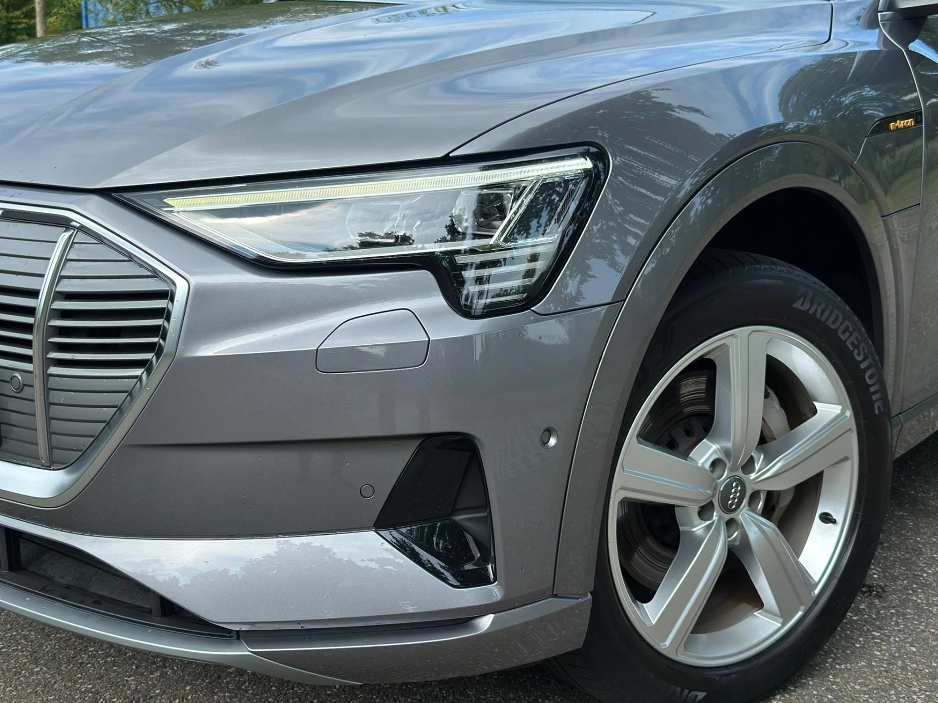 Hoofdafbeelding Audi e-tron