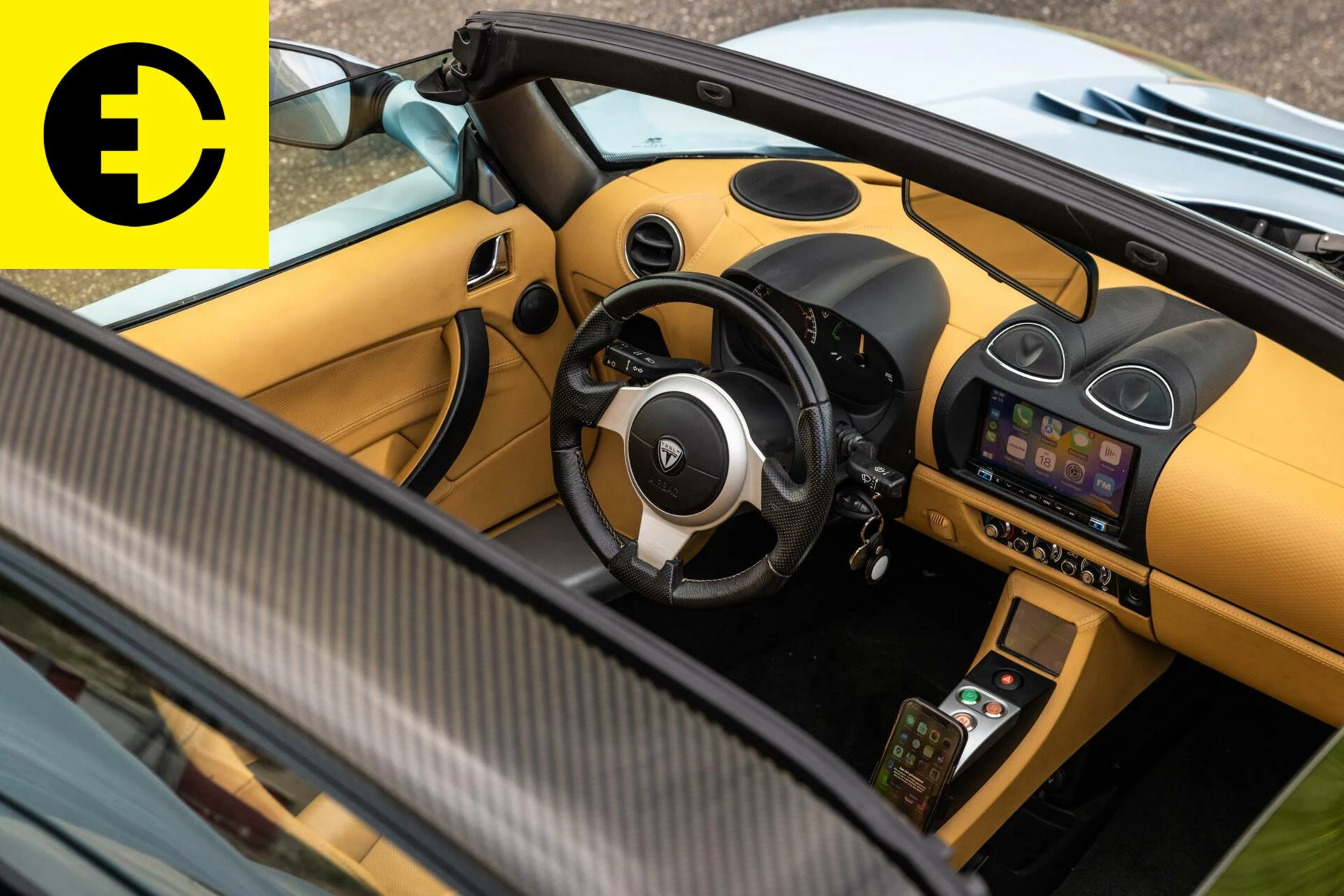 Hoofdafbeelding Tesla Roadster