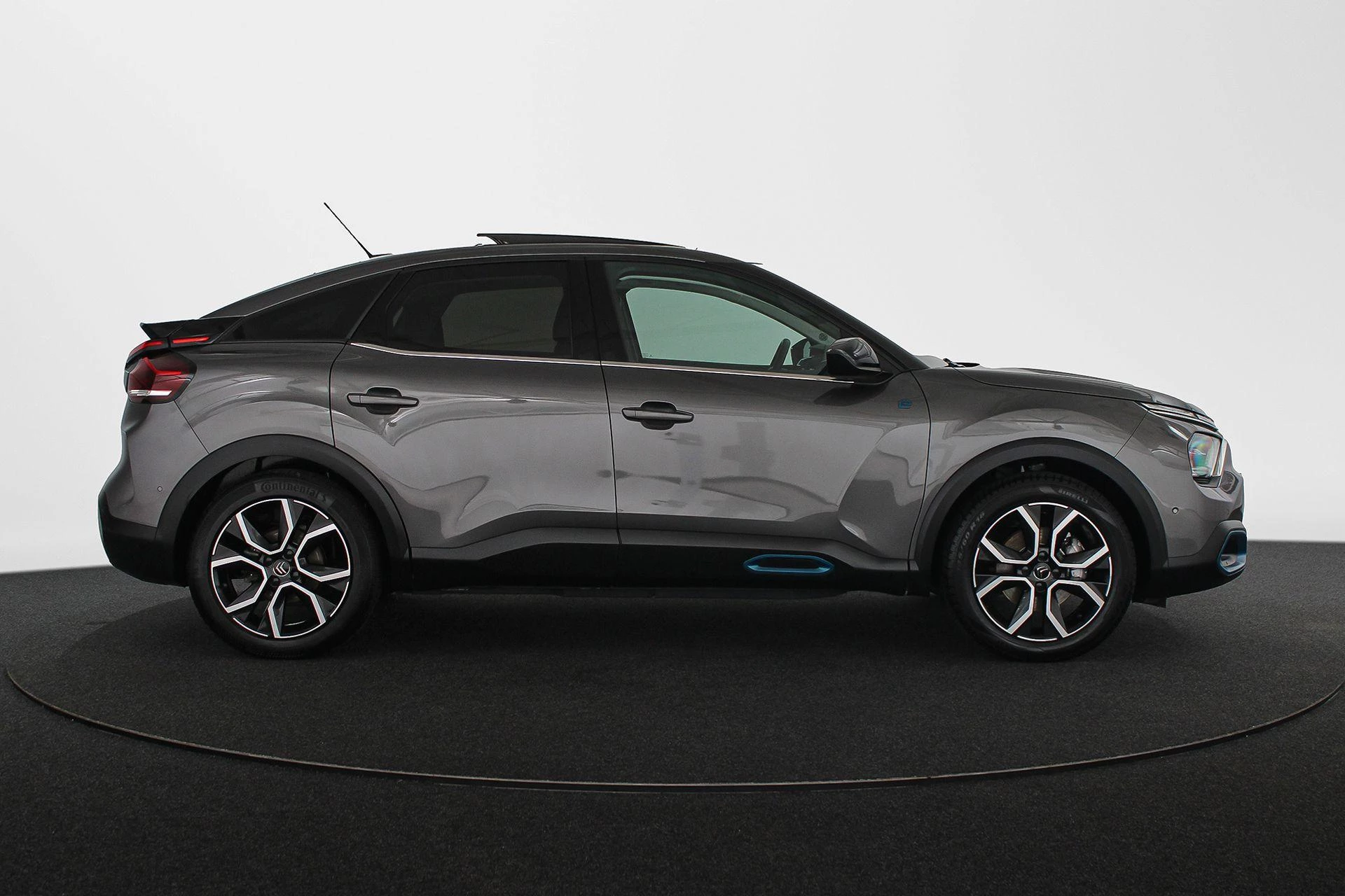 Hoofdafbeelding Citroën ë-C4