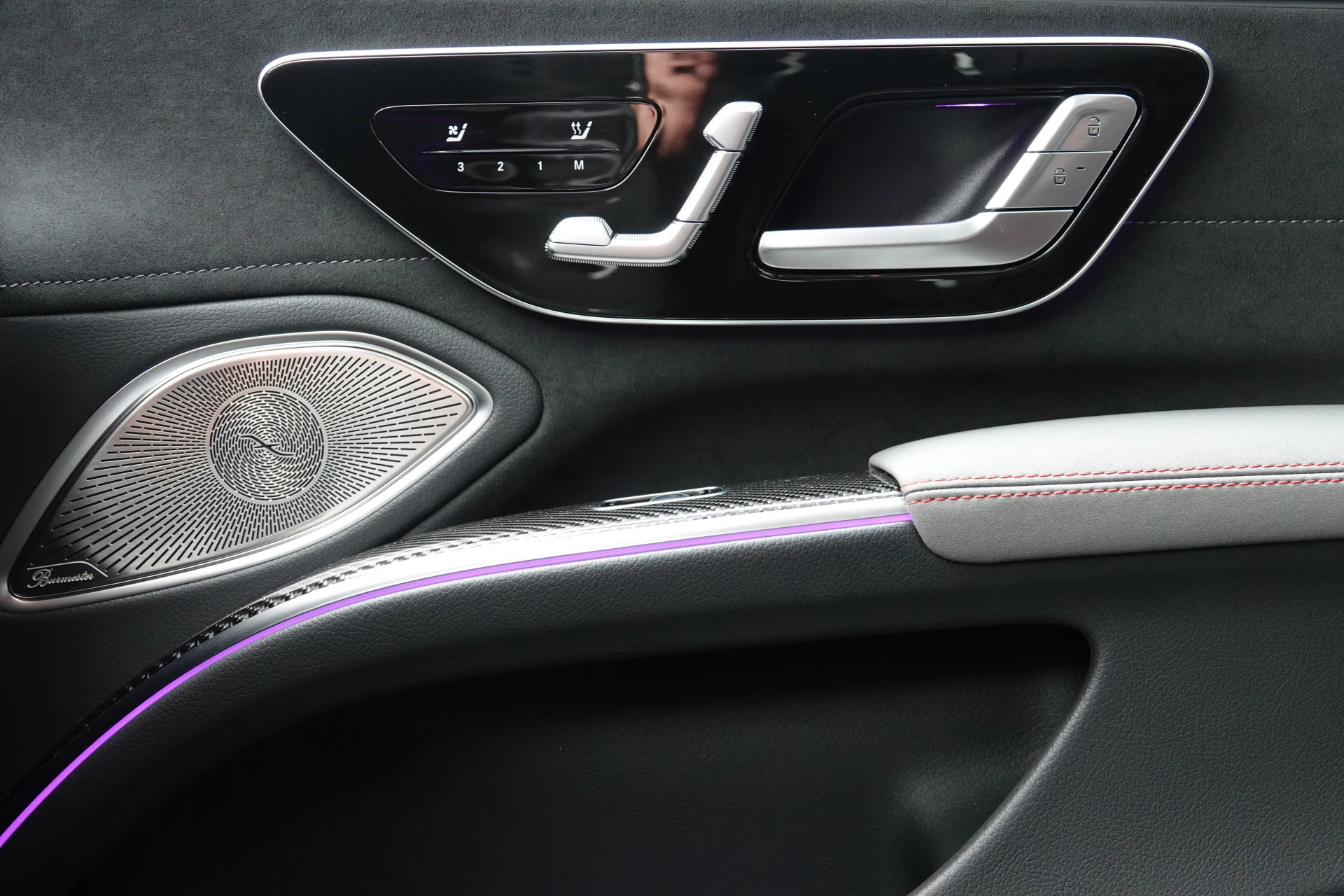 Hoofdafbeelding Mercedes-Benz EQS