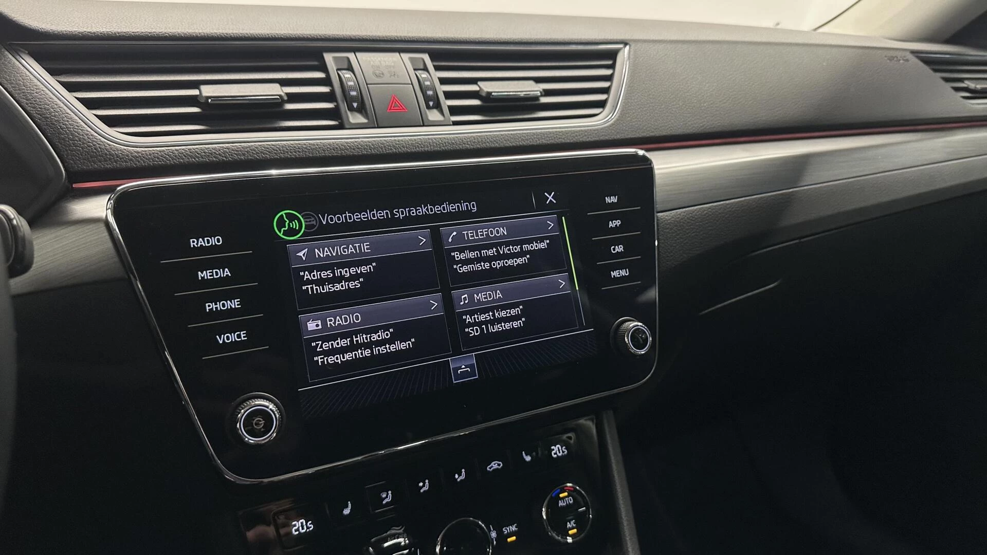 Hoofdafbeelding Škoda Superb