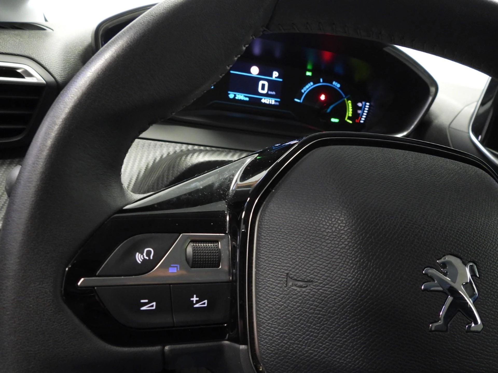 Hoofdafbeelding Peugeot e-208