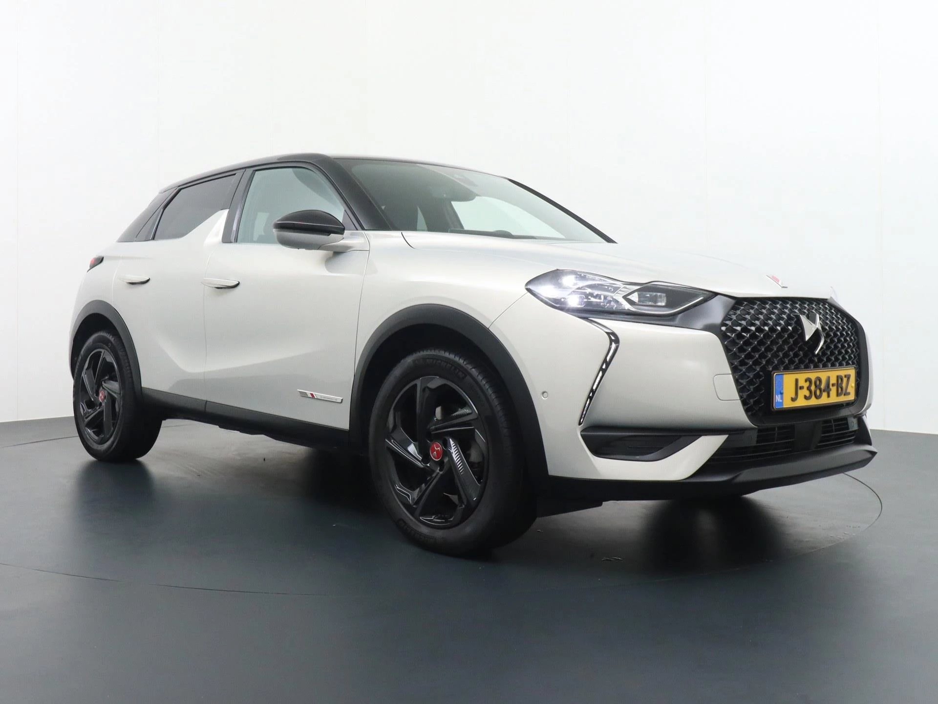 Hoofdafbeelding DS DS 3