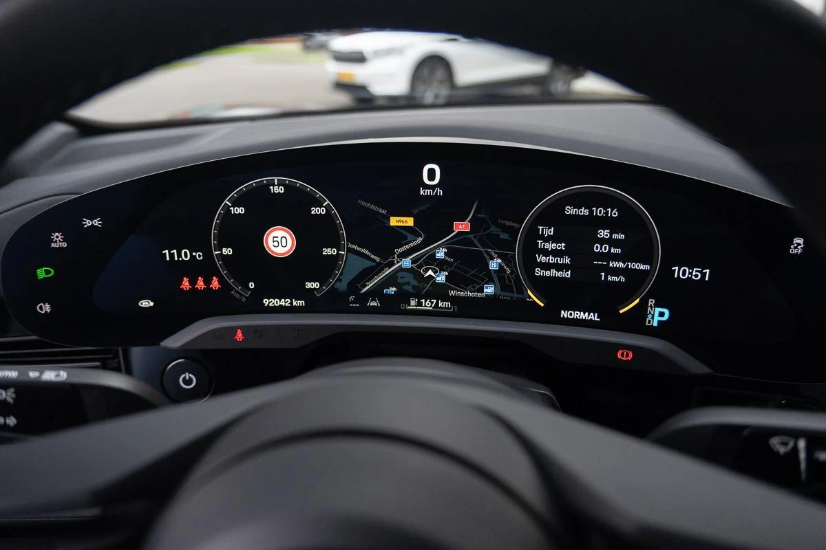 Hoofdafbeelding Porsche Taycan