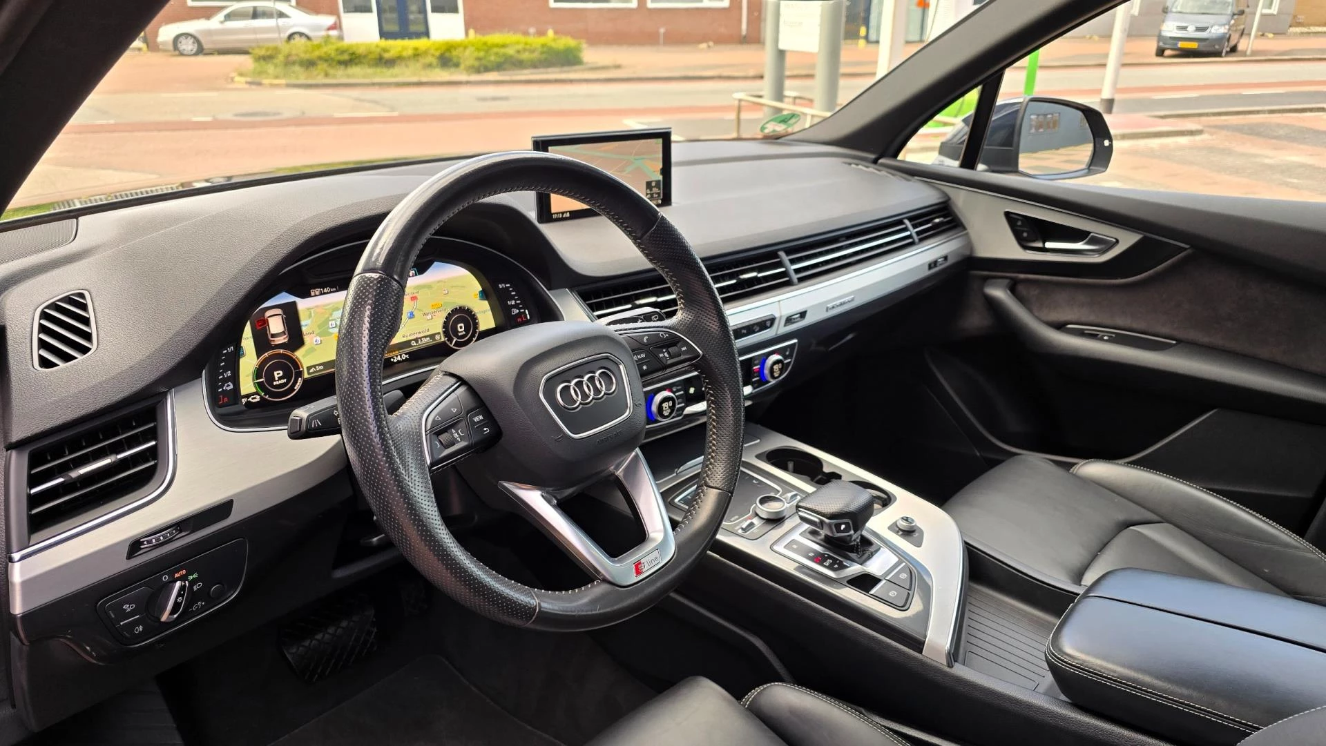 Hoofdafbeelding Audi Q7