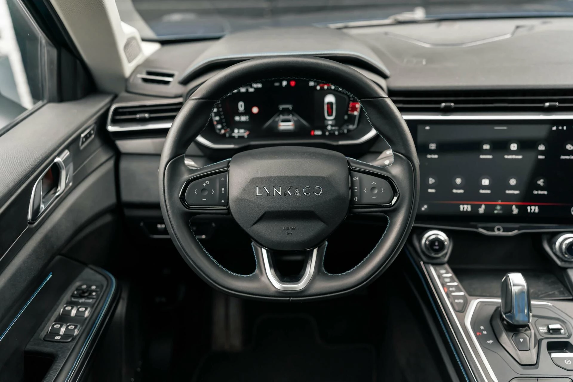 Hoofdafbeelding Lynk & Co 01