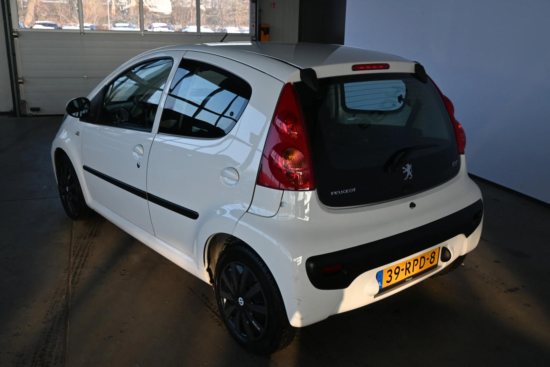 Hoofdafbeelding Peugeot 107