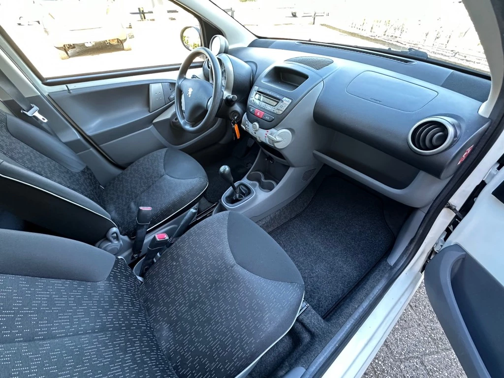 Hoofdafbeelding Peugeot 107