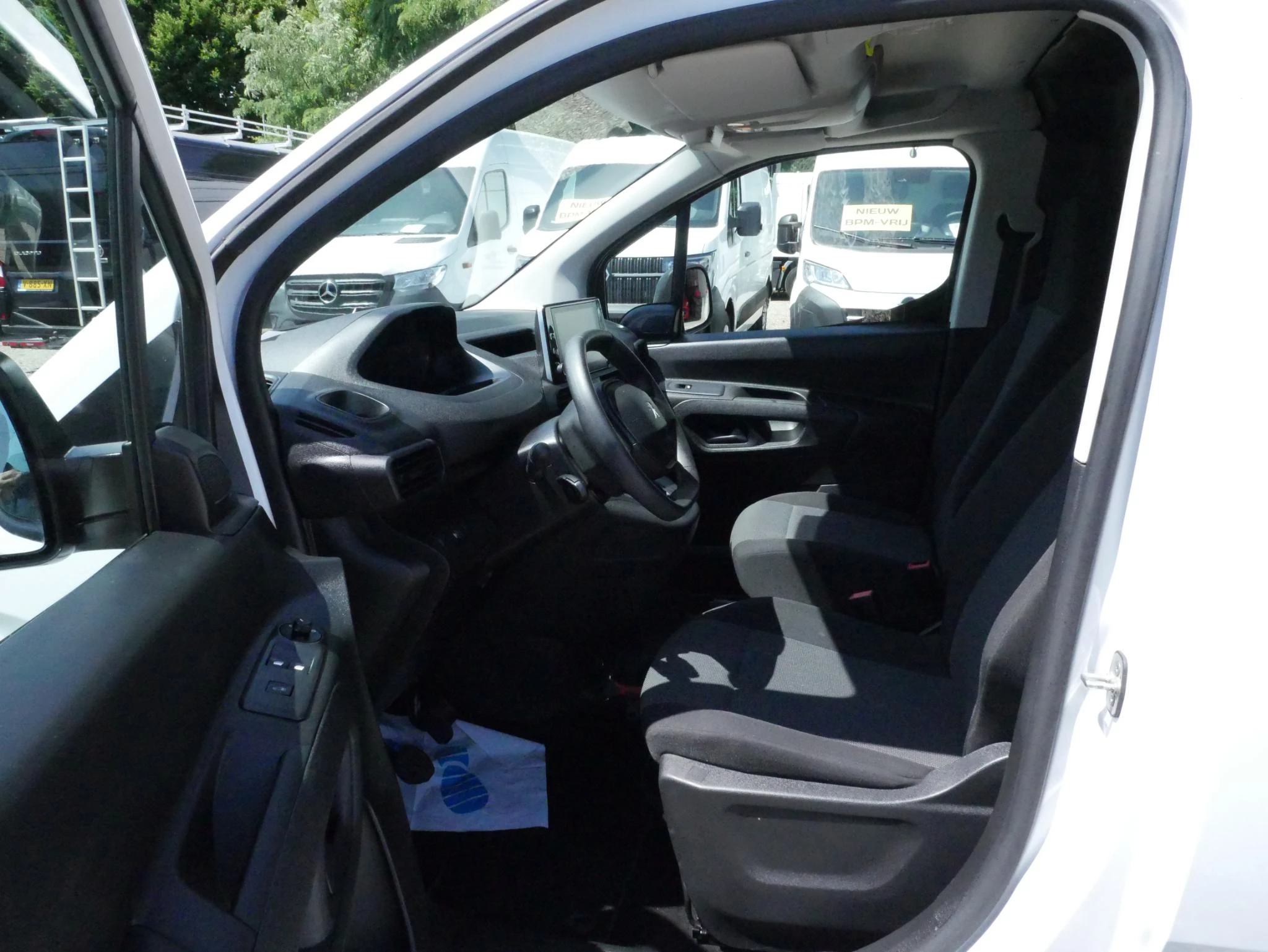 Hoofdafbeelding Peugeot Partner