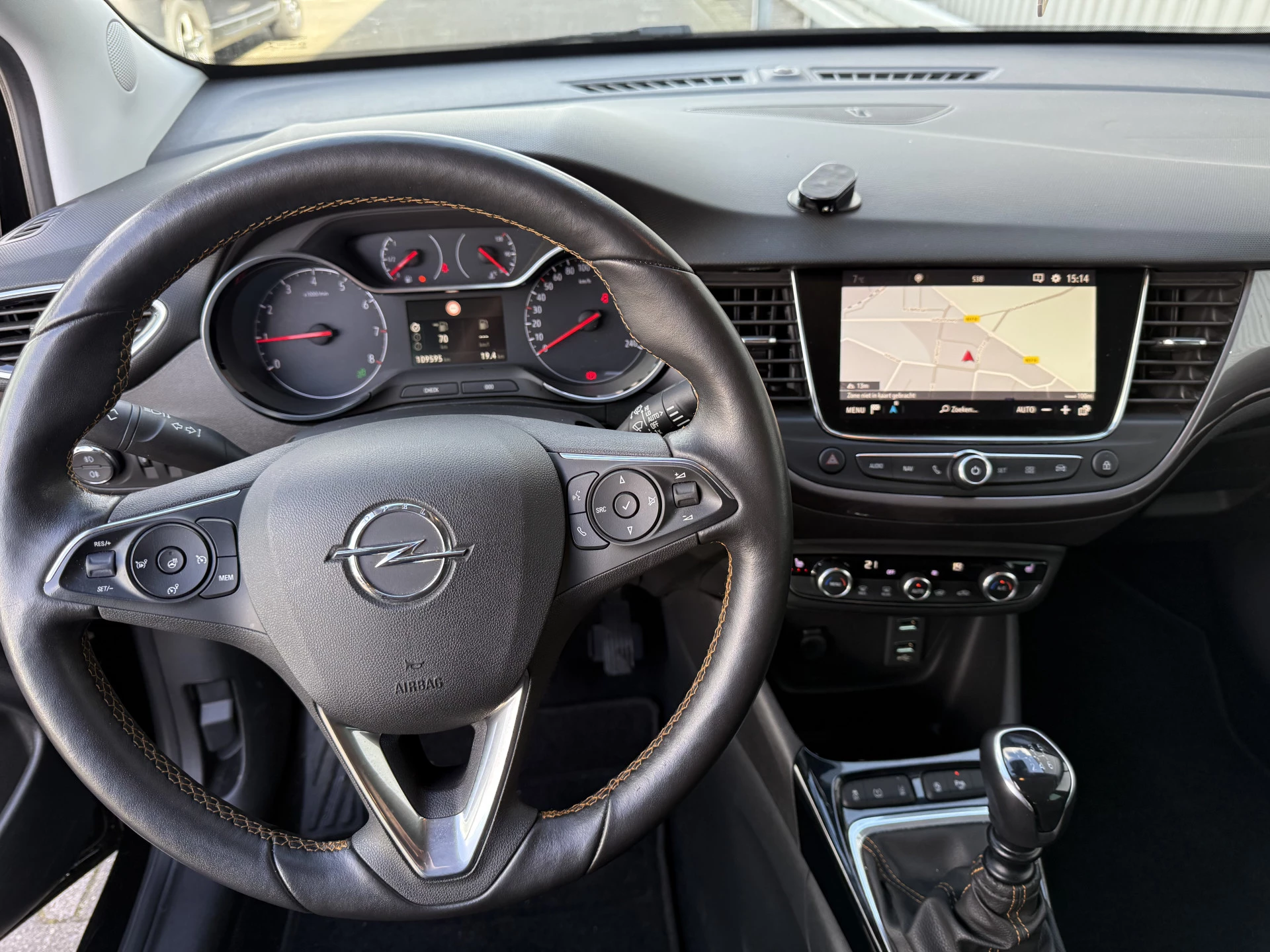 Hoofdafbeelding Opel Crossland X