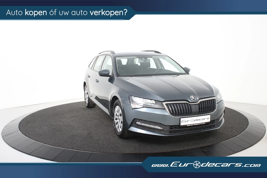 Hoofdafbeelding Škoda Superb