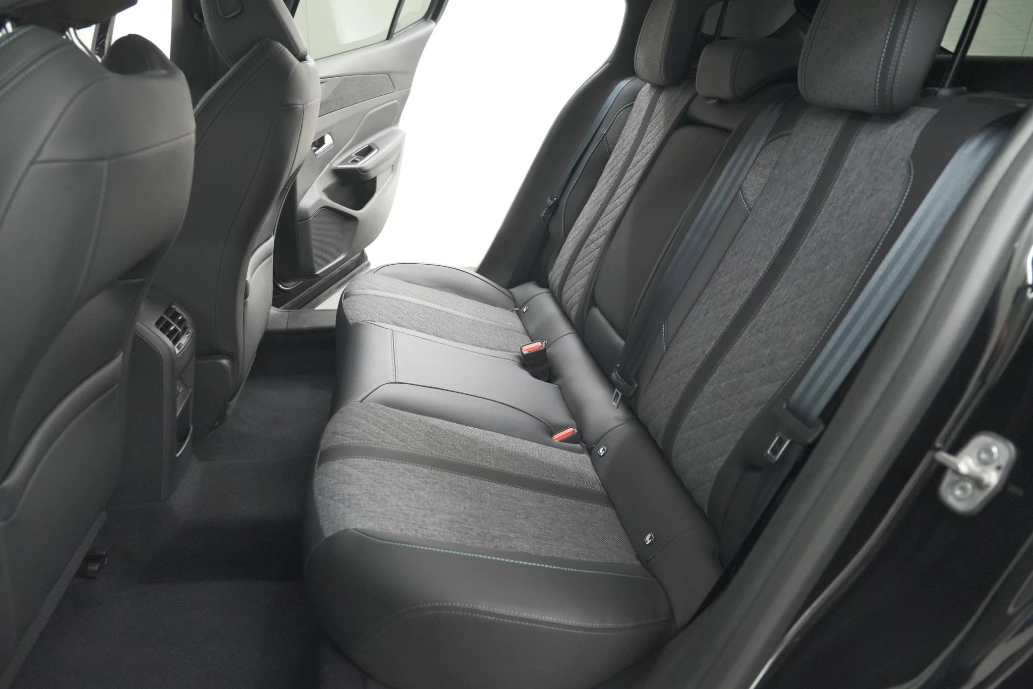 Hoofdafbeelding Peugeot 408
